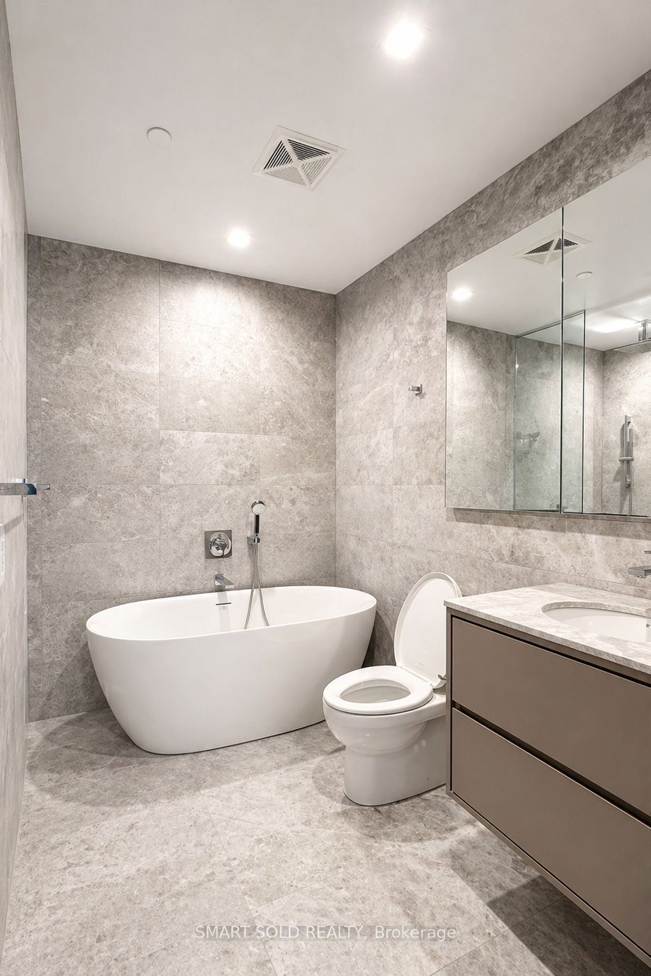 29 Green Trail Court 1501, Toronto, ON M2K 0J9 photo 5