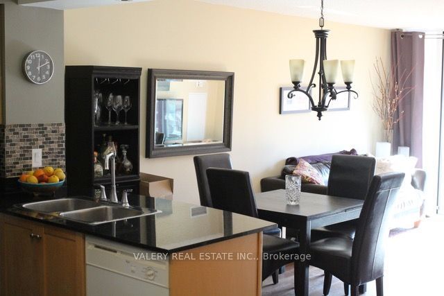 313 Richmond Street E 659, Toronto, ON M5A 4S7 photo 3