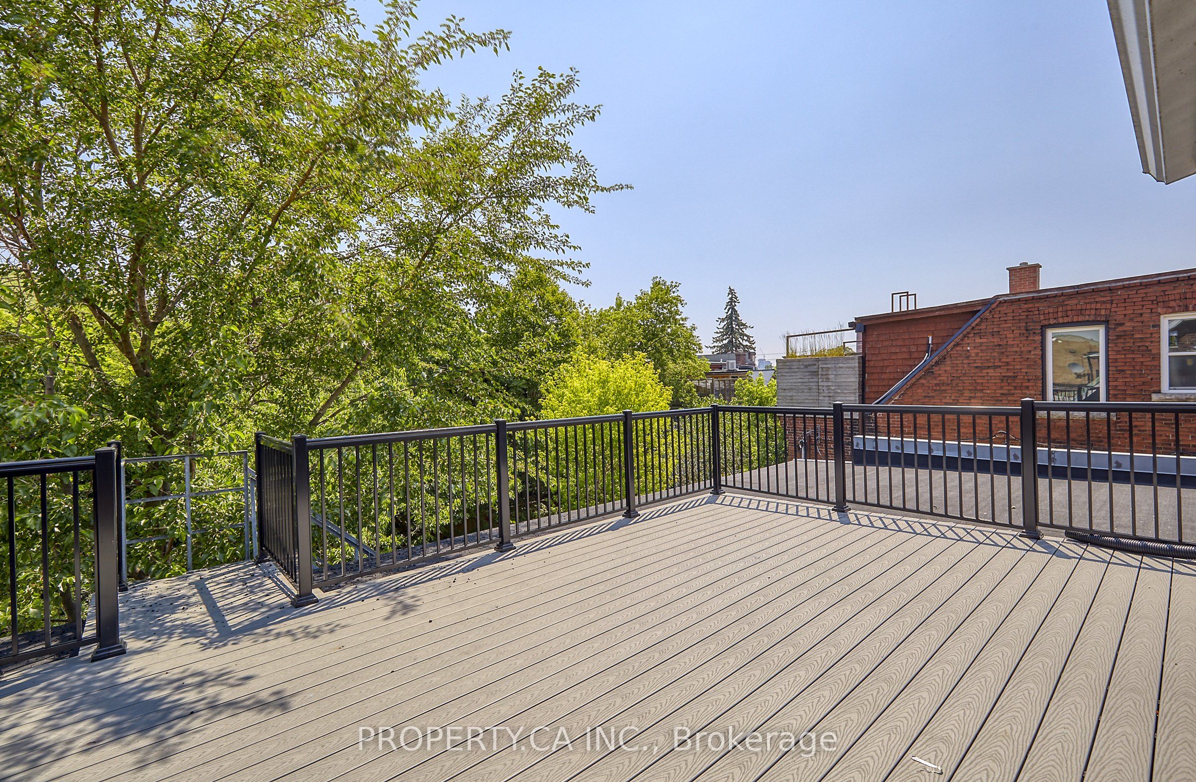 345 Gladstone Avenue Upper, Toronto, ON M6H 3H5 photo 4