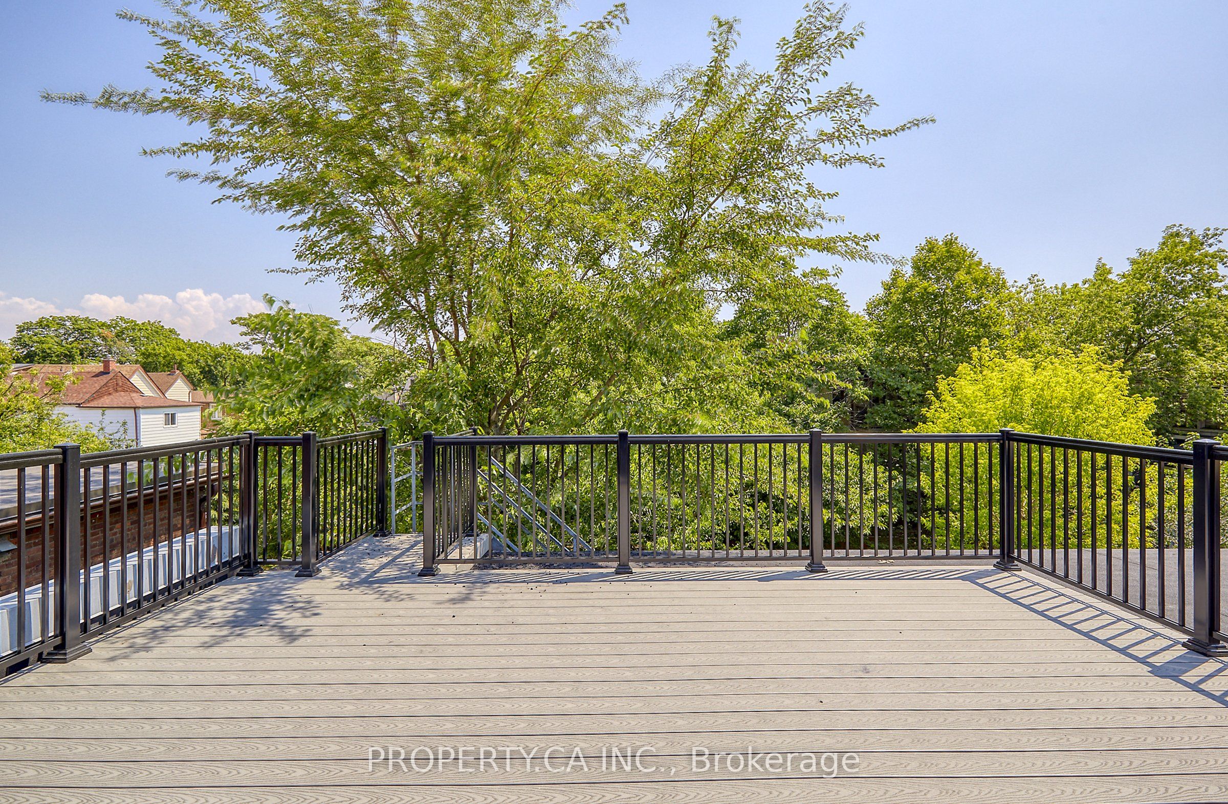 345 Gladstone Avenue Upper, Toronto, ON M6H 3H5 photo 5