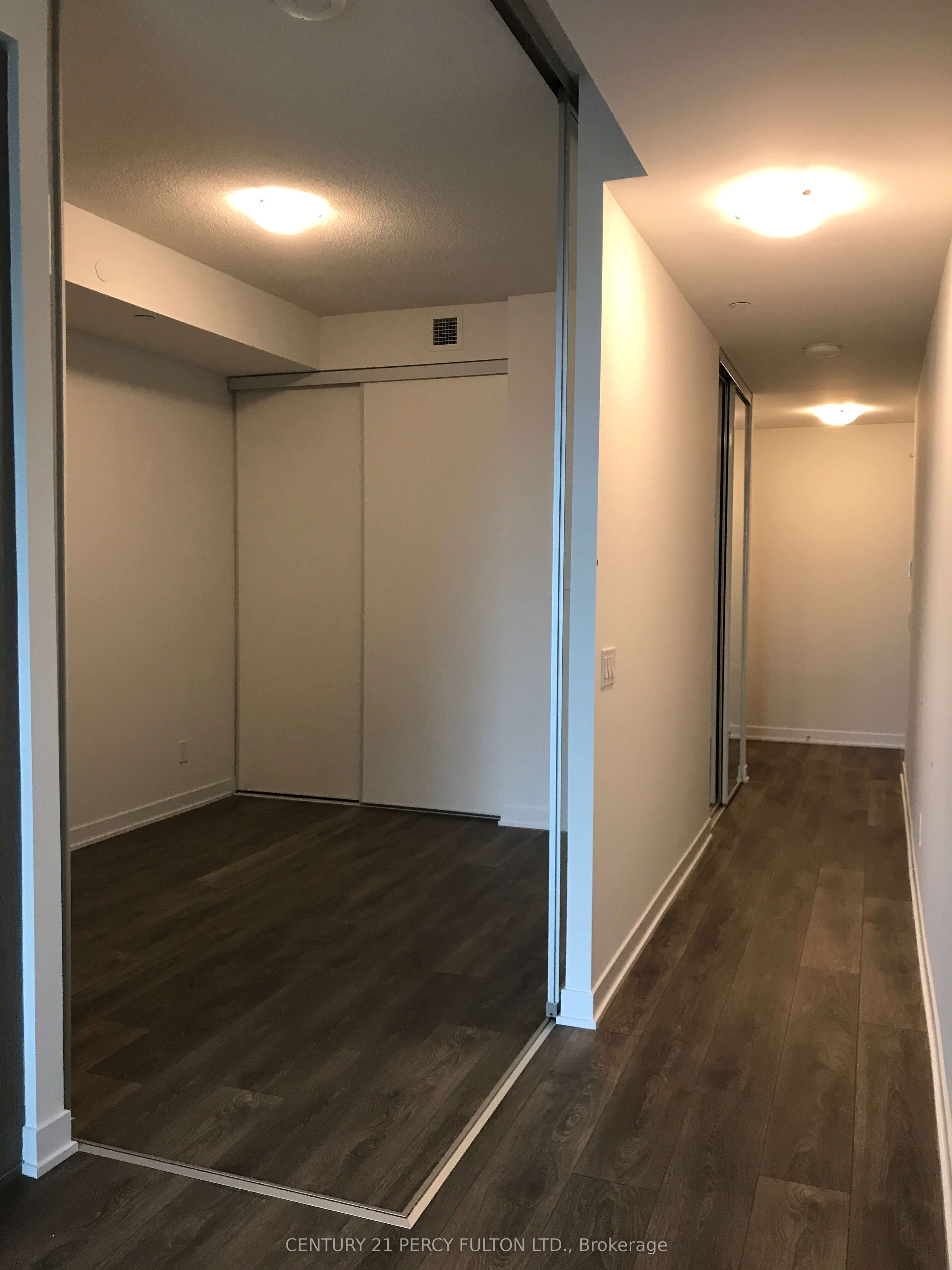 87 Peter Street 3203, Toronto, ON M5V 0P1 photo 5