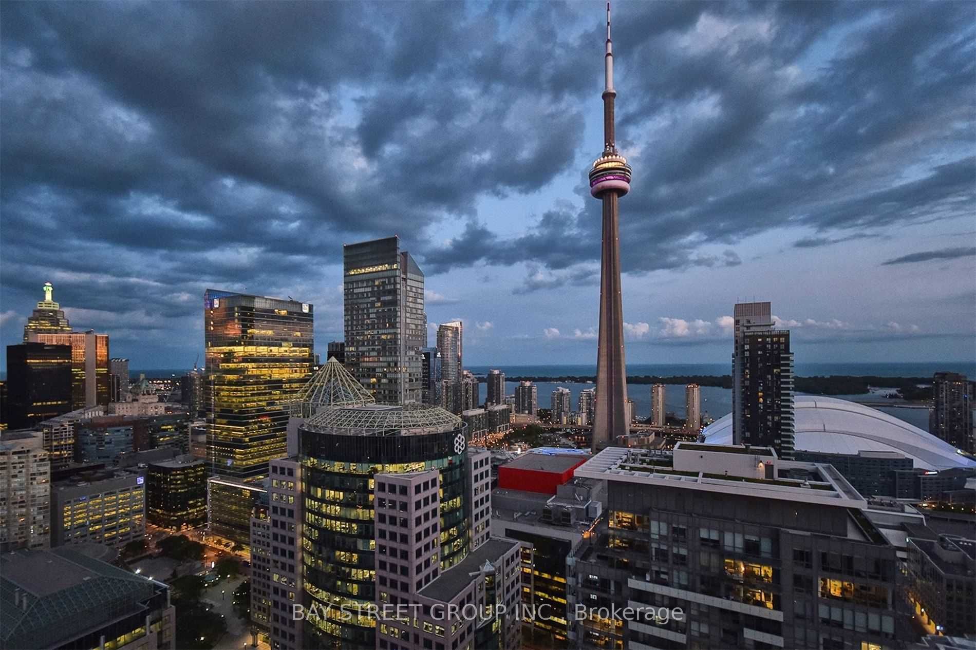 80 John Street 4011, Toronto, ON M5V 3X4 photo 3
