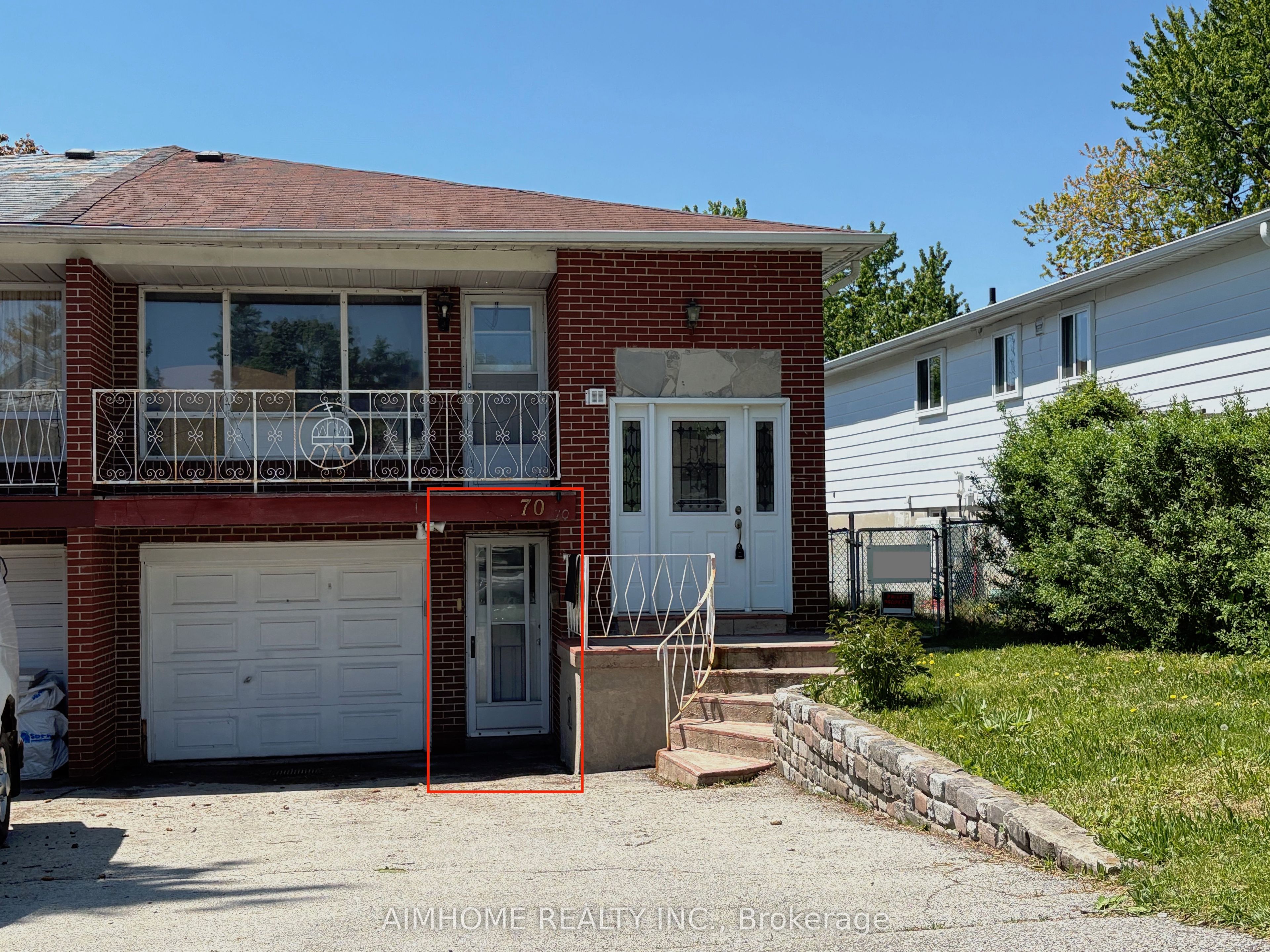 70 Micmac Crescent, Toronto, ON M2H 2K2