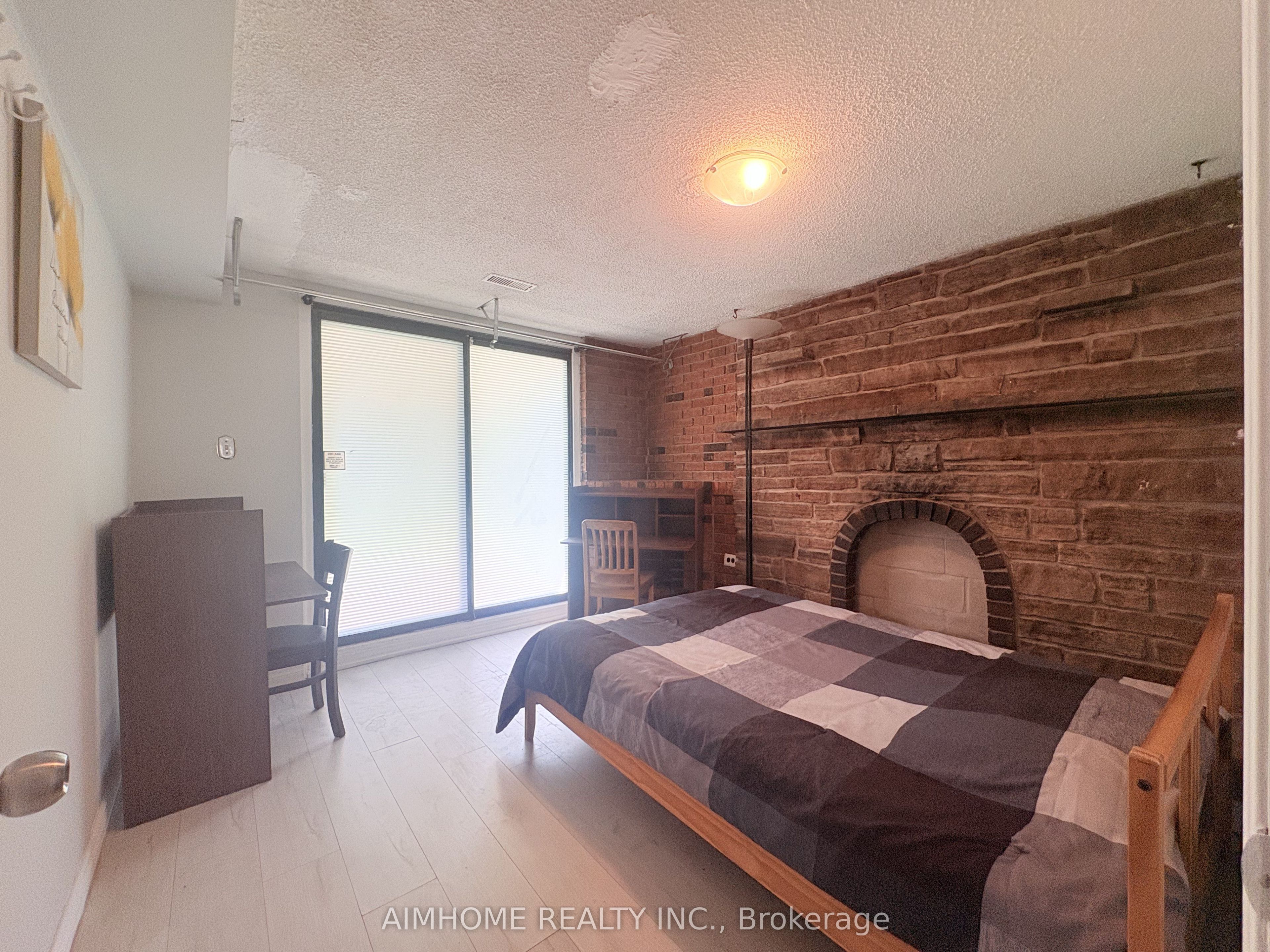 70 Micmac Crescent, Toronto, ON M2H 2K2 photo 3