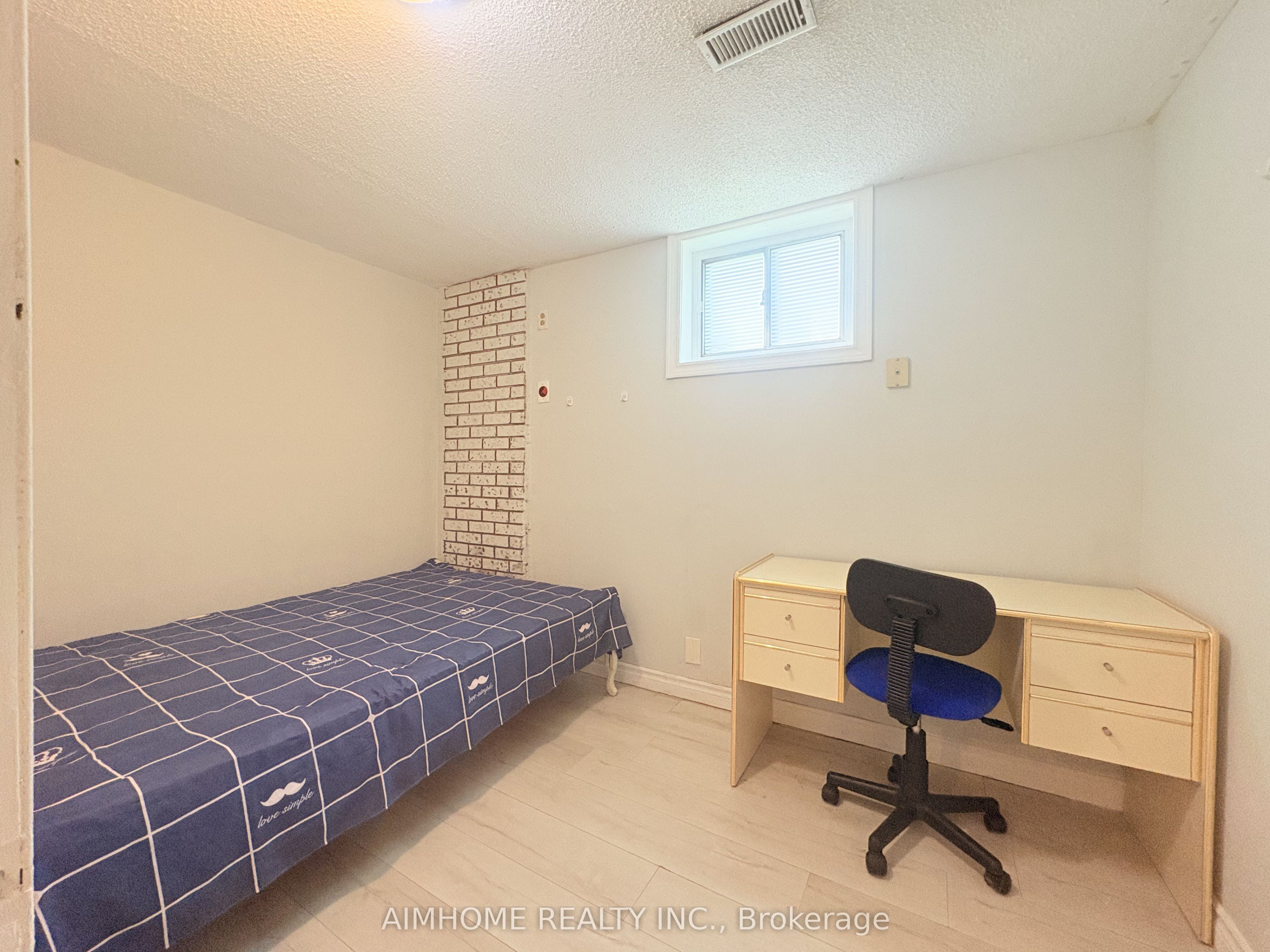 70 Micmac Crescent, Toronto, ON M2H 2K2 photo 5
