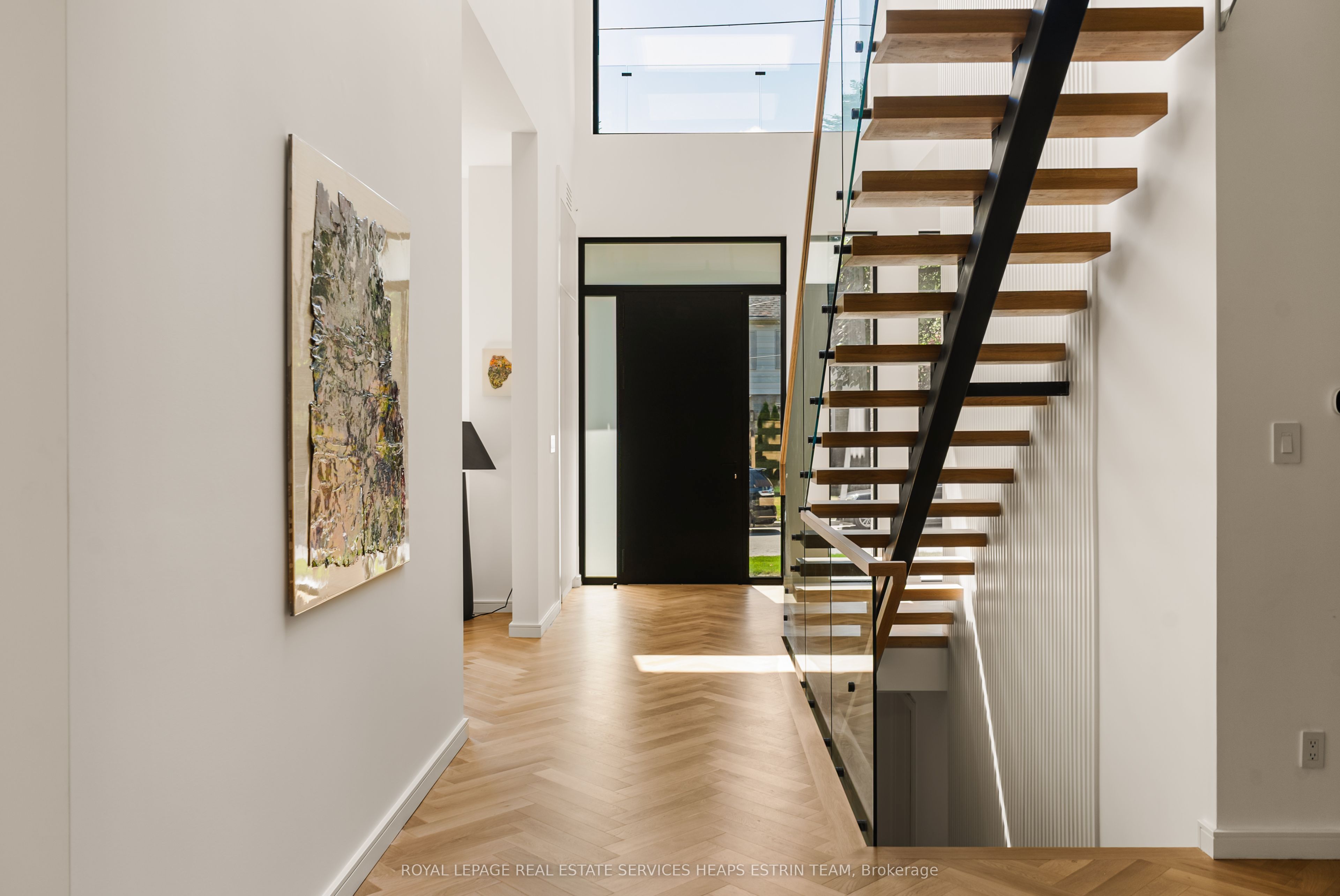 7 Lumley Avenue, Toronto, ON M4G 2X3 photo 5
