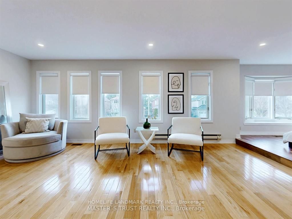 5 Jardin Hill Court, Toronto, ON M2H 3R8 photo 3