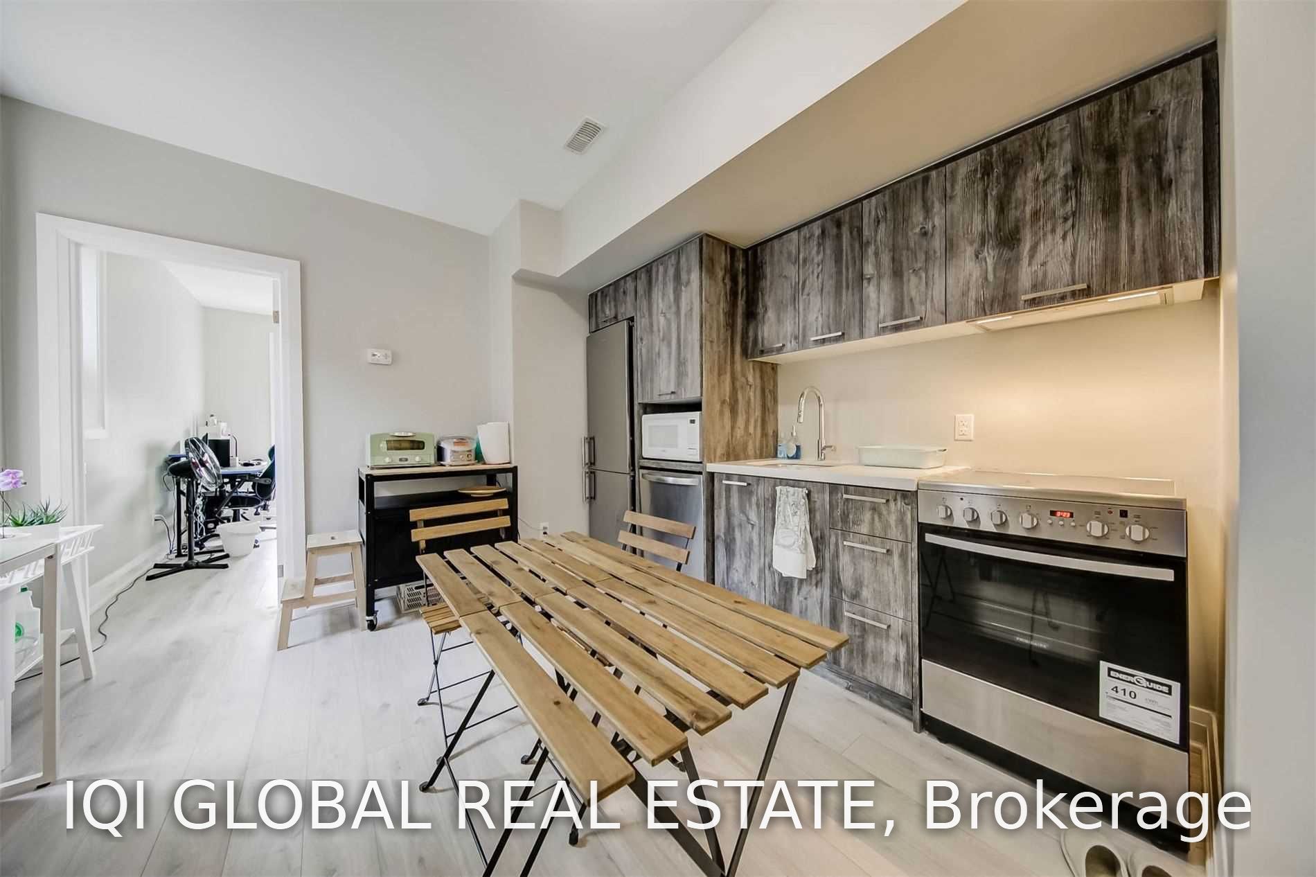 142 Grace Street Upper, Toronto, ON M6J 2S2 photo 5