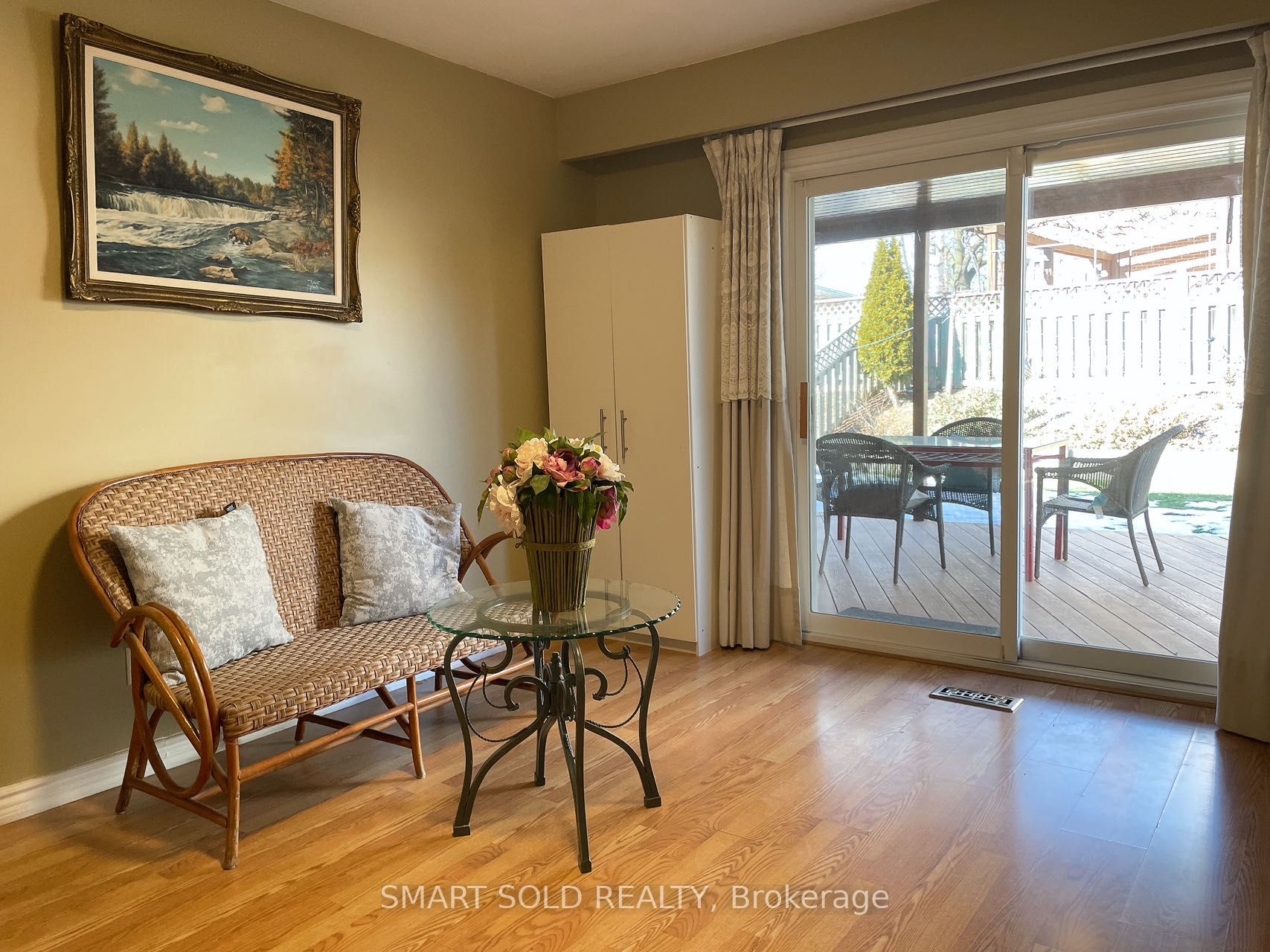 40 Mintwood Drive Upper, Toronto, ON M2M 3A7 photo 2