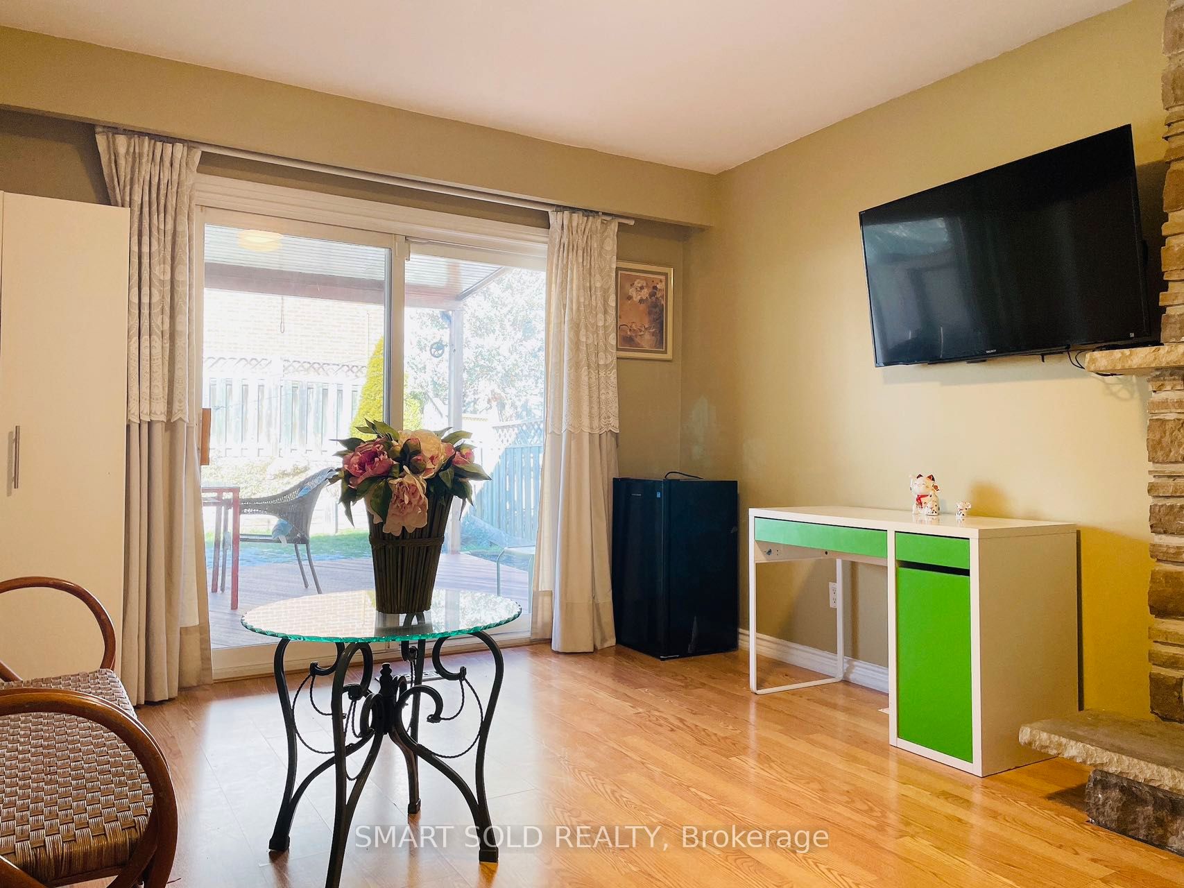 40 Mintwood Drive Upper, Toronto, ON M2M 3A7 photo 3