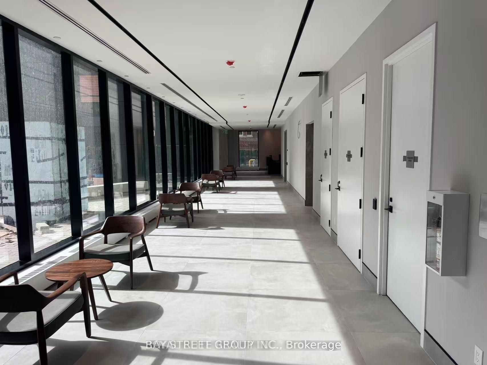 609 Sherbourne Street 4601, Toronto, ON M4X 0A4 photo 4