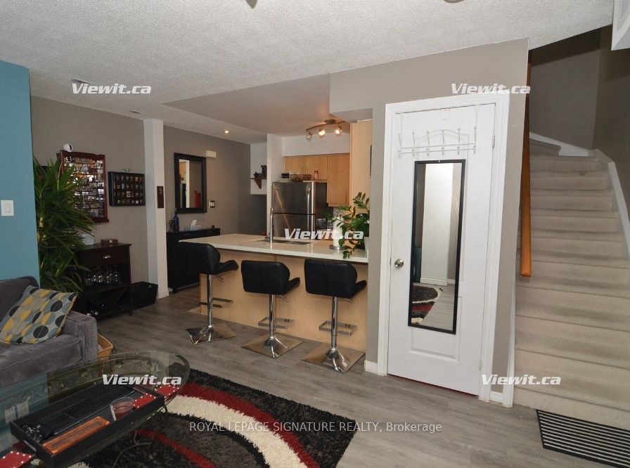 12 Sudbury Street 212, Toronto, ON M6J 3W7 photo 3