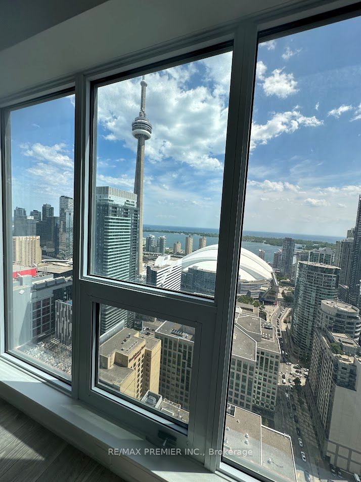 55 Mercer Street 4601, Toronto, ON M5V 0W4 photo 2