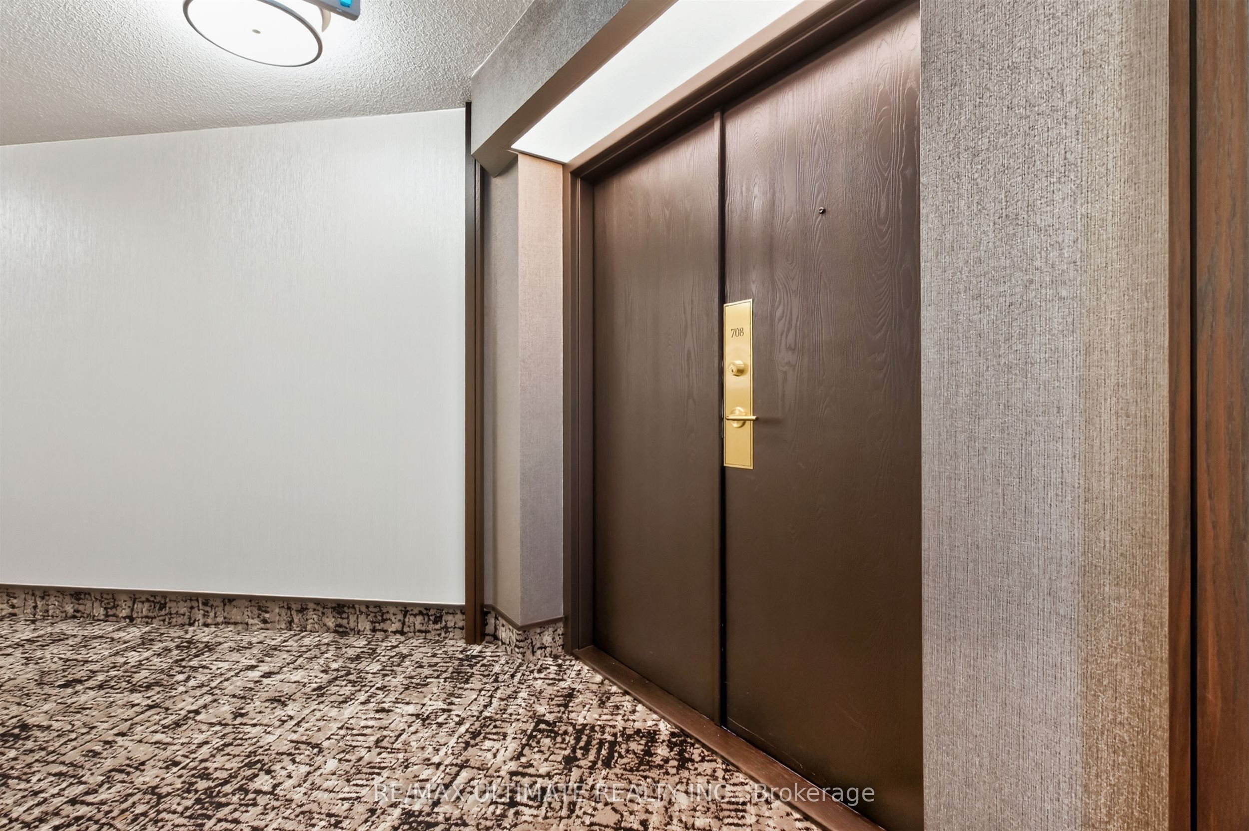 195 St Patrick Street 708, Toronto, ON M5T 2Y8 photo 3