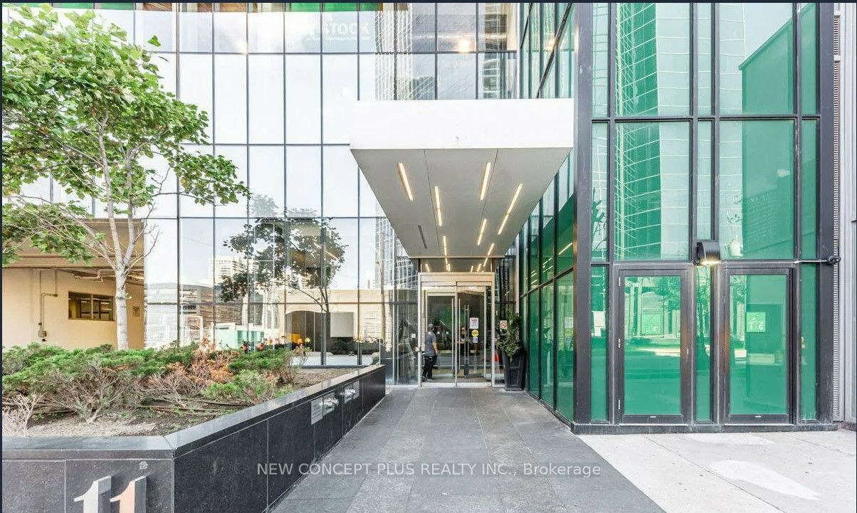 9 Bogert Avenue 2804, Toronto, ON M2N 0H3 photo 2