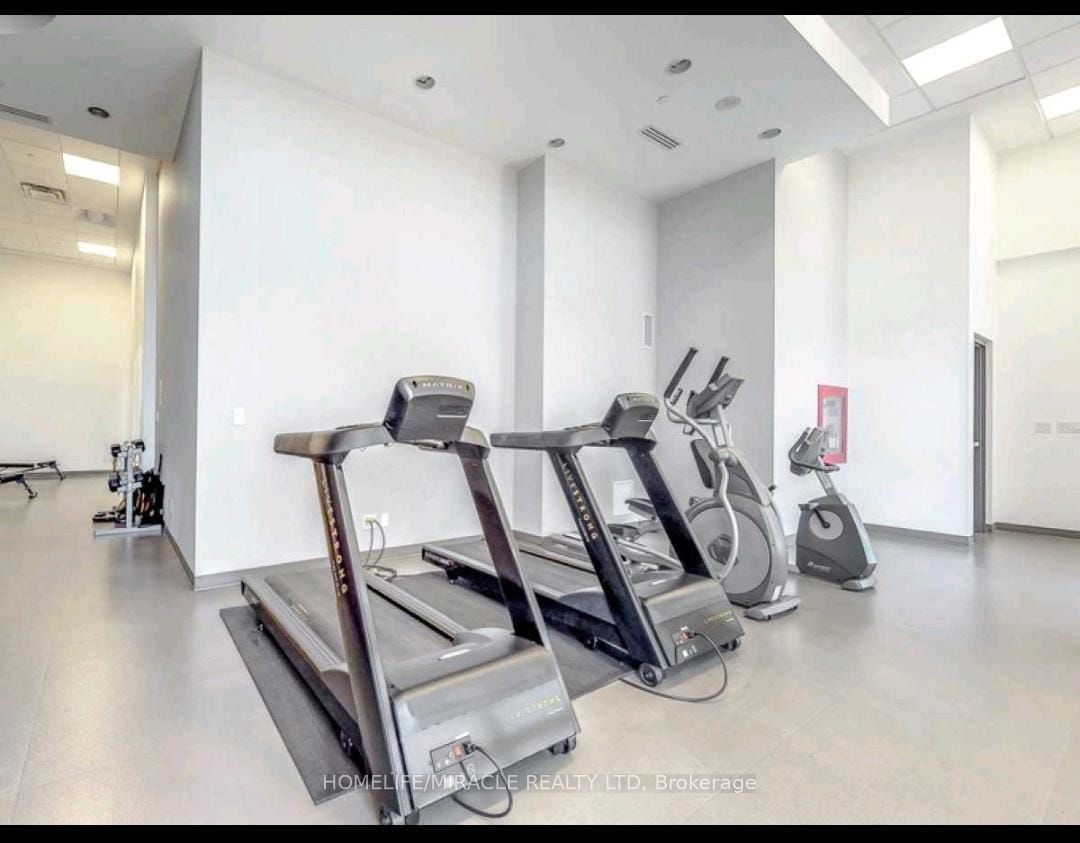 2756 Old Leslie Street 319, Toronto, ON M2K 0E2 photo 4