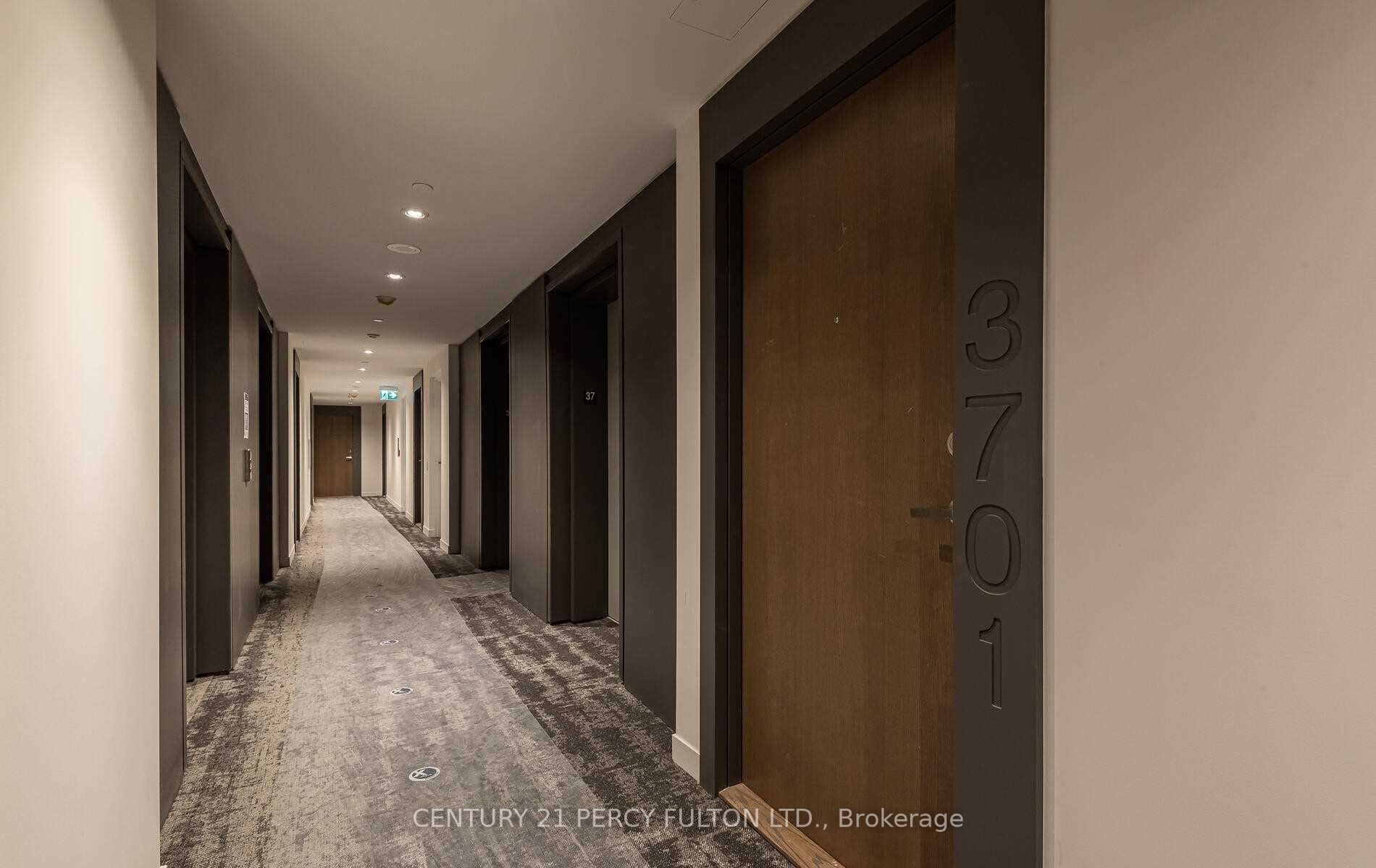 15 Lower Jarvis Street 3701, Toronto, ON M5E 1R7 photo 2
