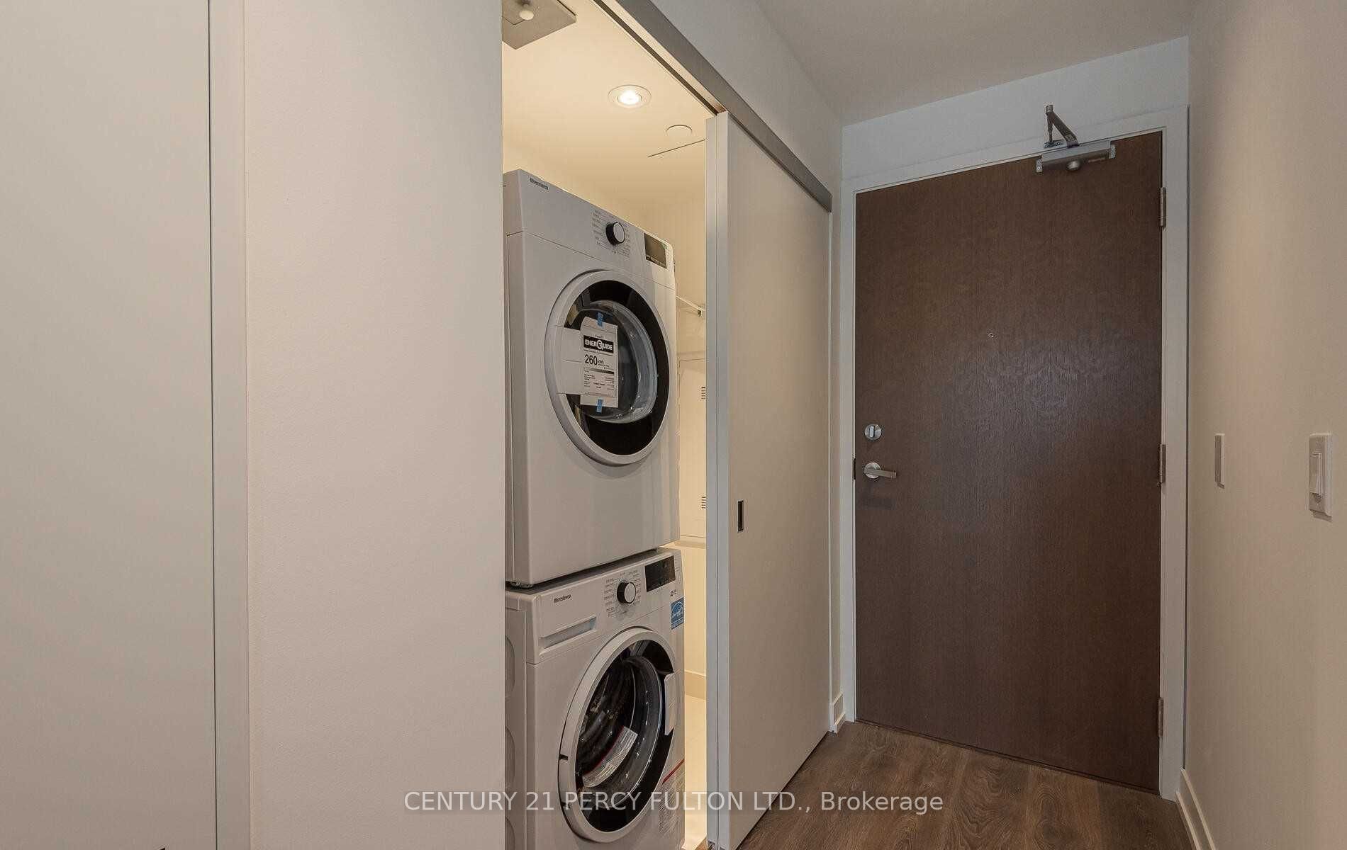 15 Lower Jarvis Street 3701, Toronto, ON M5E 1R7 photo 4