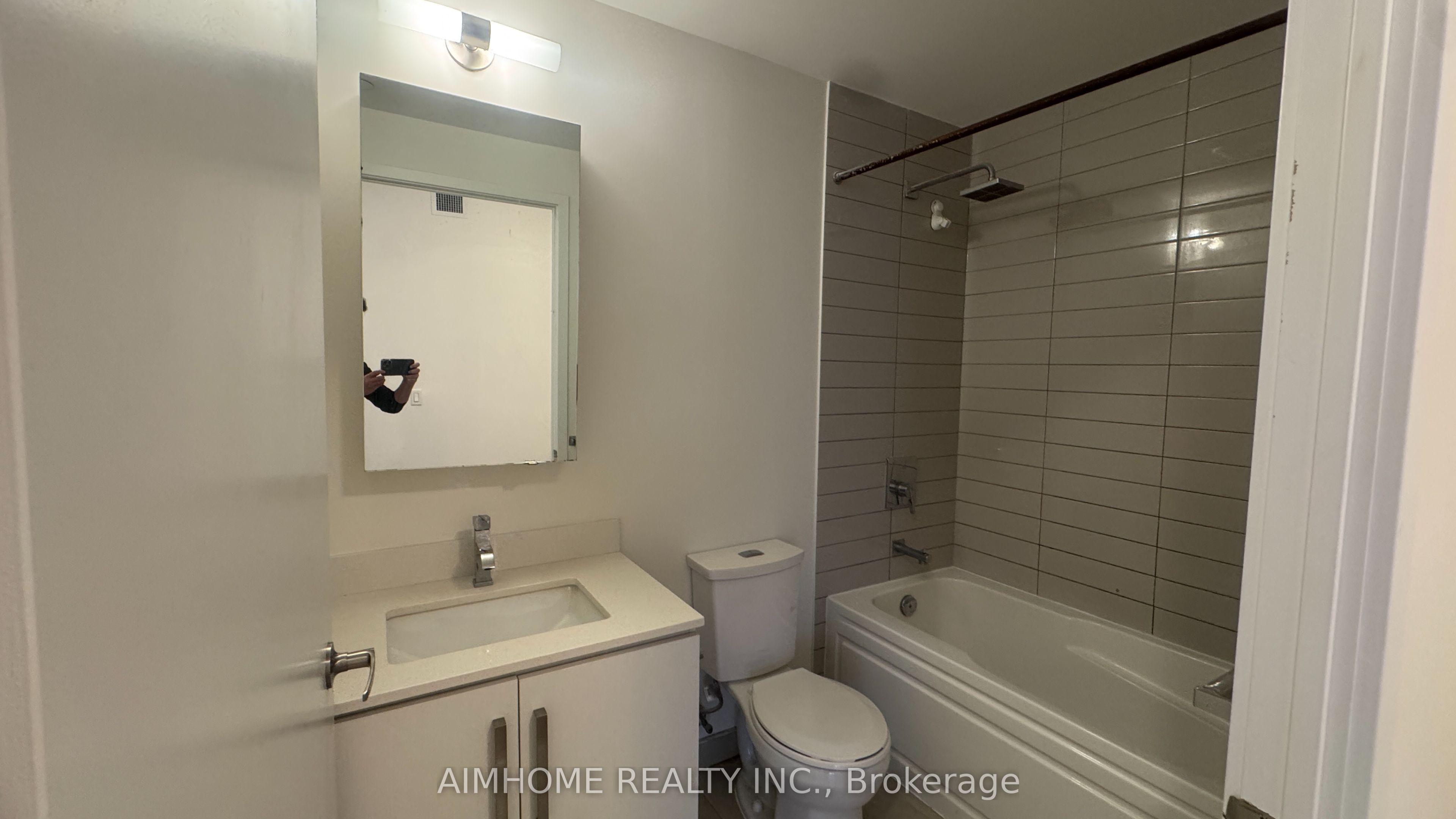5180 Yonge Street 1902, Toronto, ON M2N 5P6 photo 5