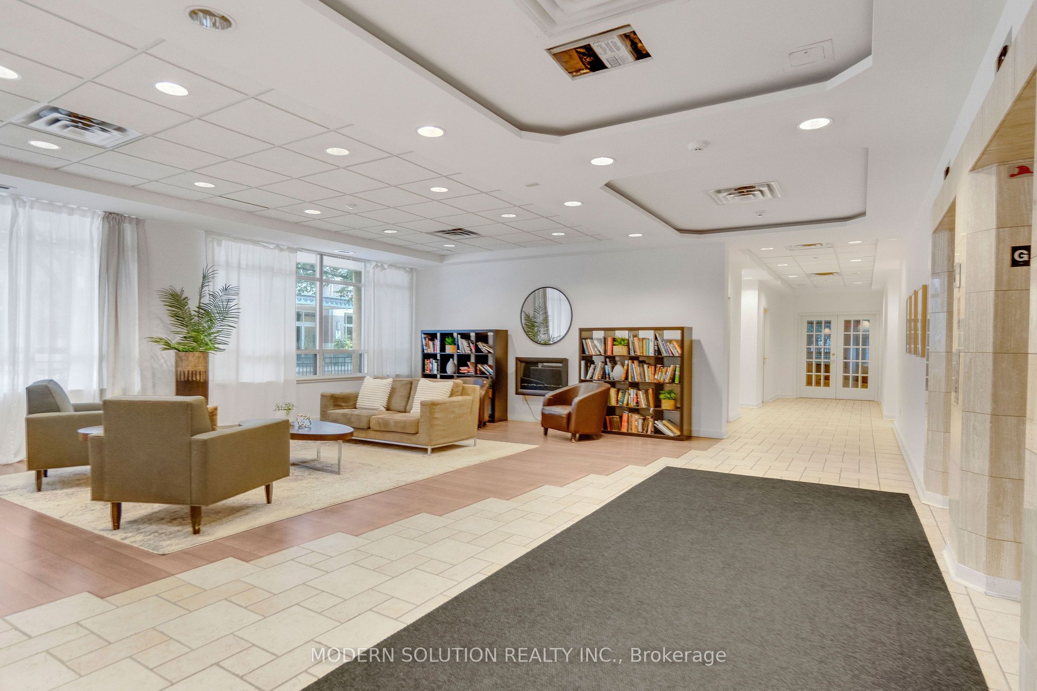 99 Hayden Street 201, Toronto, ON M4Y 3B4 photo 5