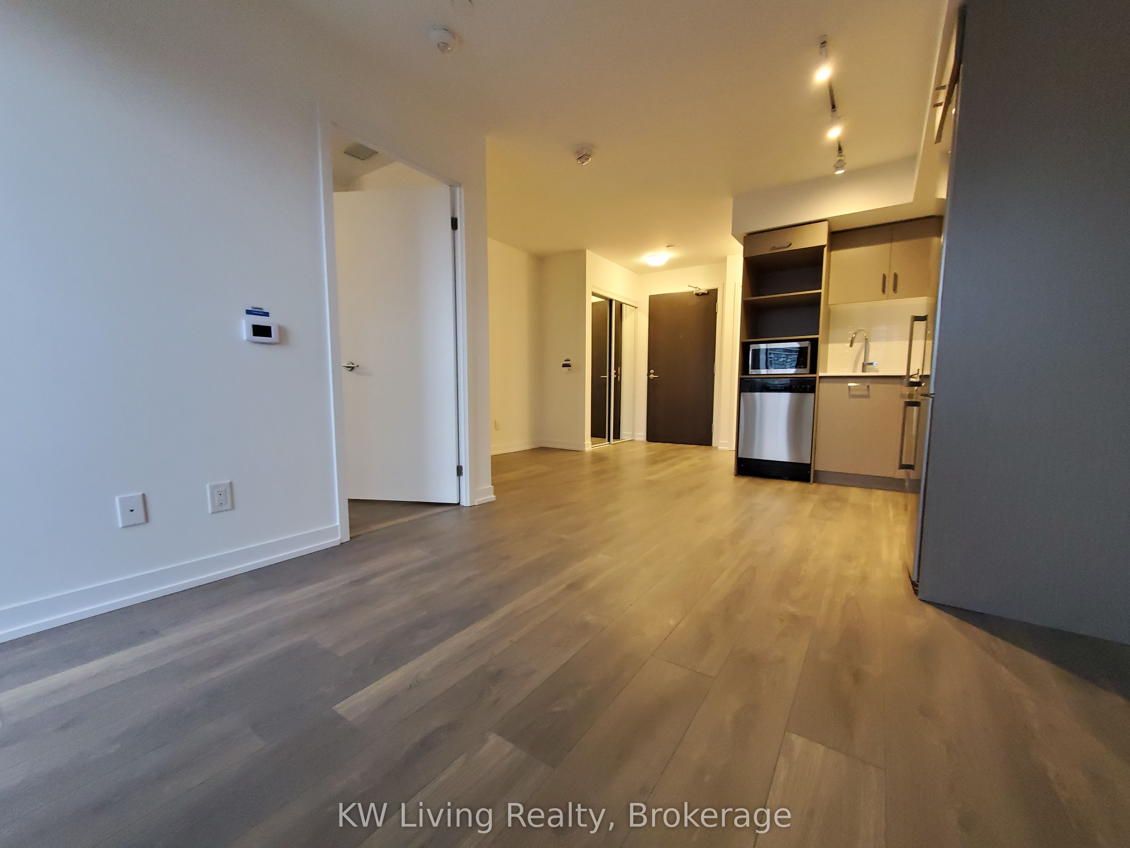 219 Dundas Street E Ph106, Toronto, ON M5A 1Z7 photo 4