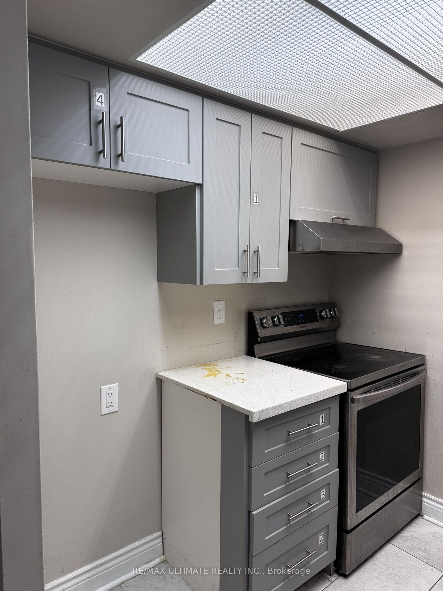 80 Saint Patrick Street 217, Toronto, ON M5T 2X6 photo 4