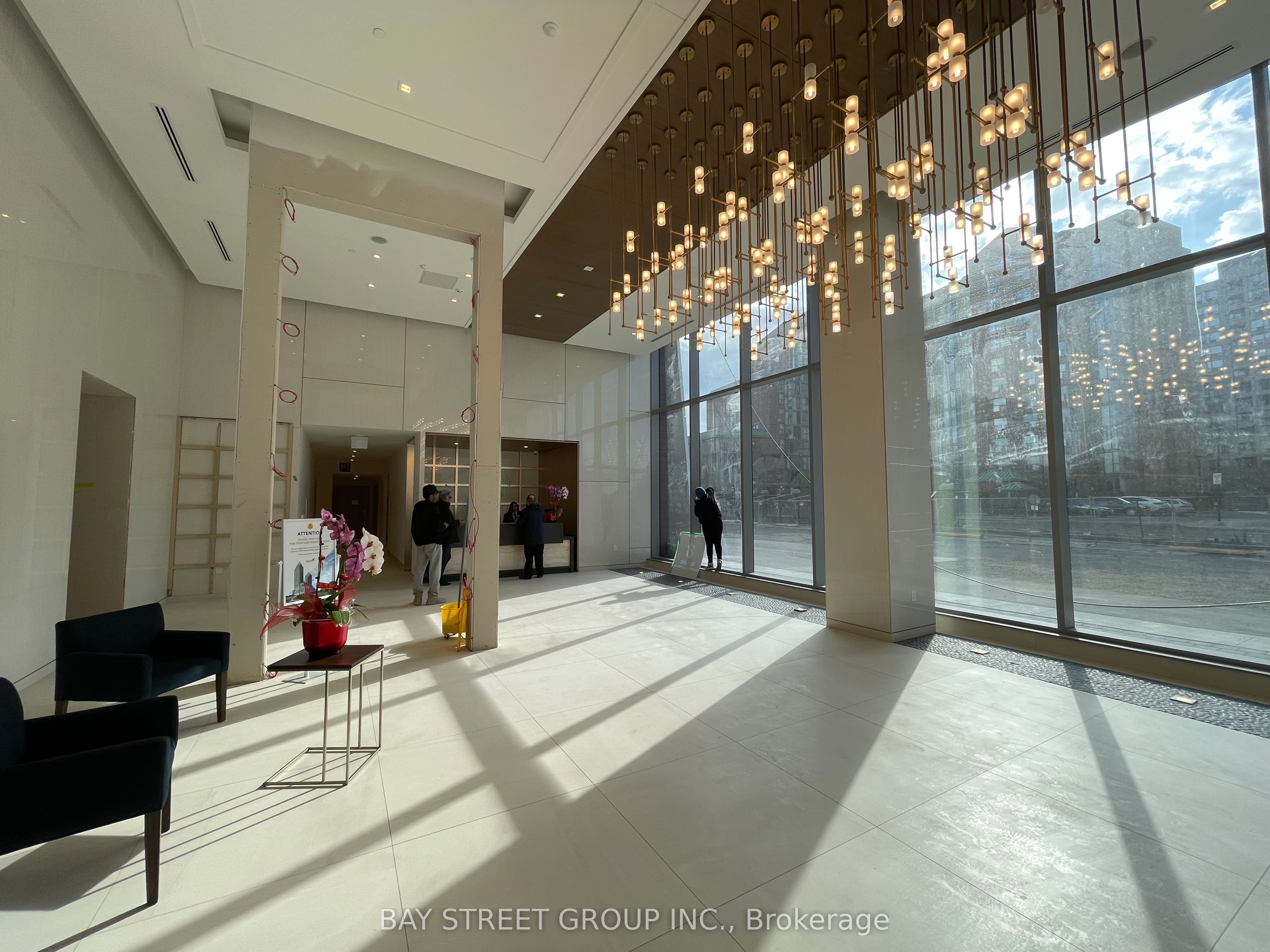 8 Olympic Garden Drive S2401, Toronto, ON M2M 0B9 photo 2