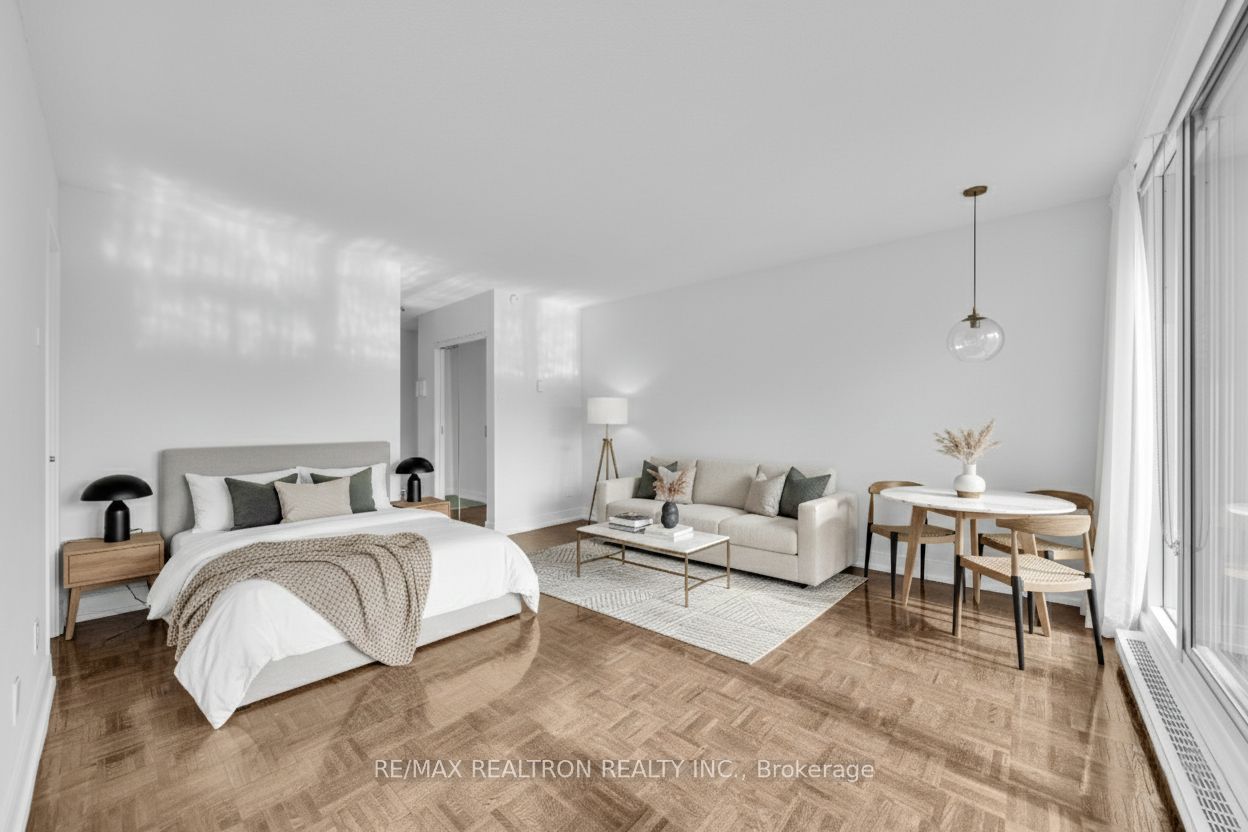 33 Isabella Street 201, Toronto, ON M4Y 2P7