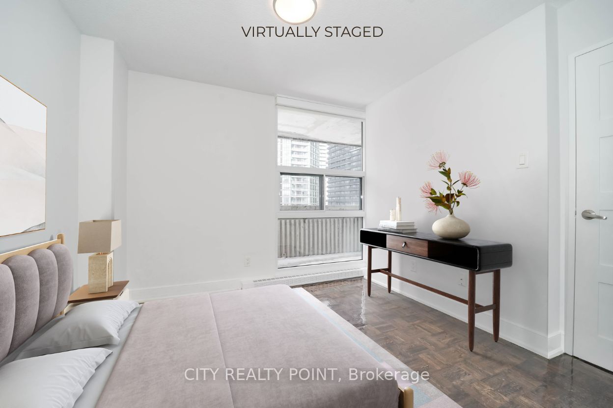 33 Isabella Street 2606, Toronto, ON M4Y 2P7 photo 2