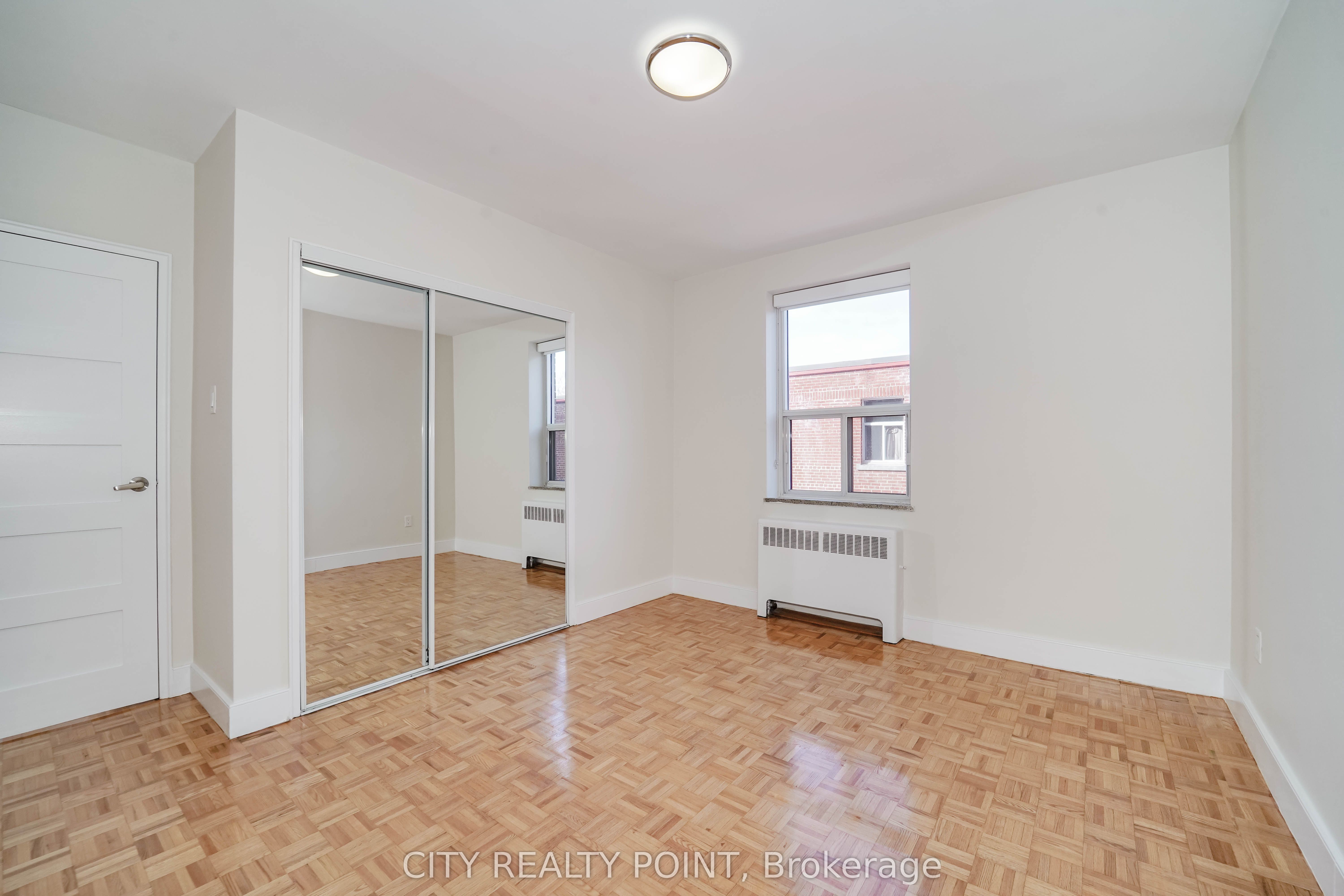 1291 Bayview Avenue N 201, Toronto, ON M4G 2Z9 photo 5