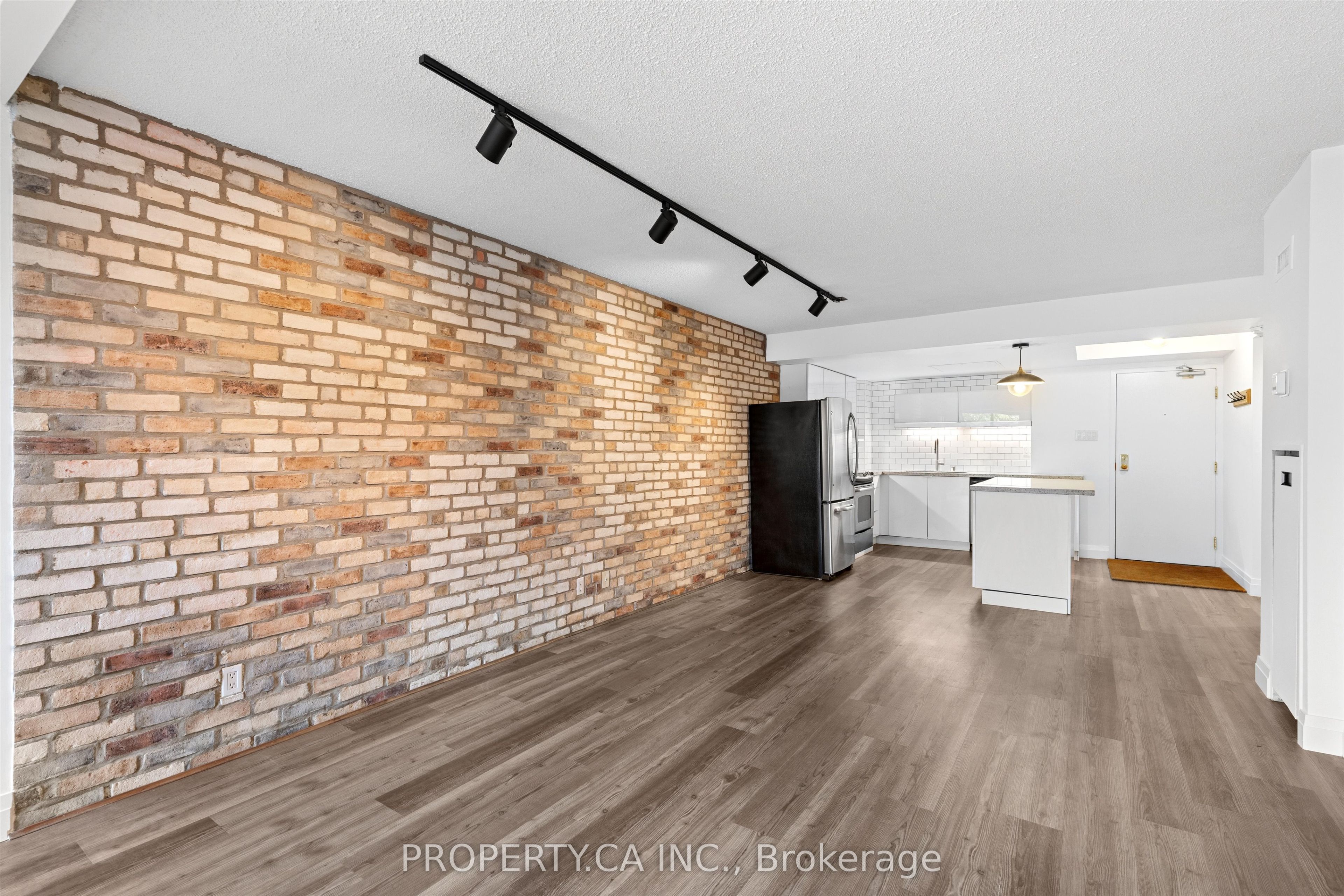 456 College Street 306, Toronto, ON M6G 4A3 photo 4