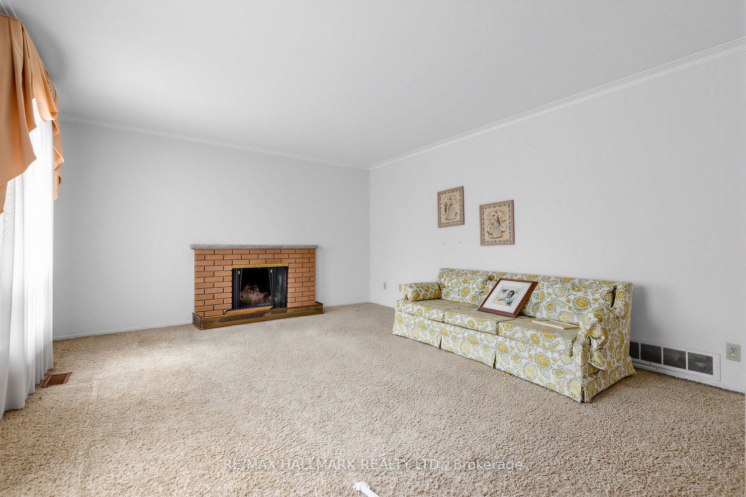 691 Conacher Drive, Toronto, ON M2M 3N4 photo 5