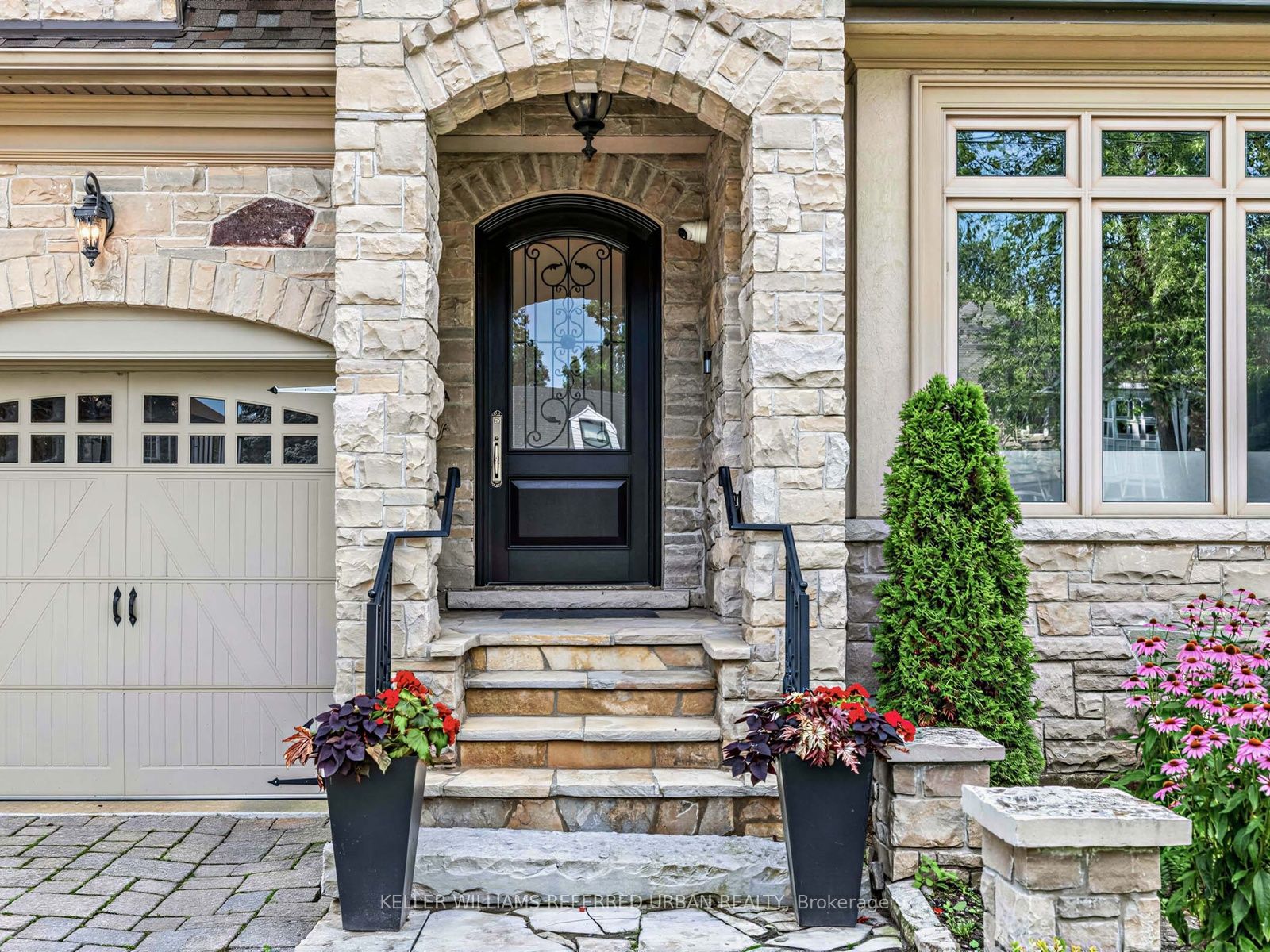 47 Lurgan Drive, Toronto, ON M2R 1K7 photo 2