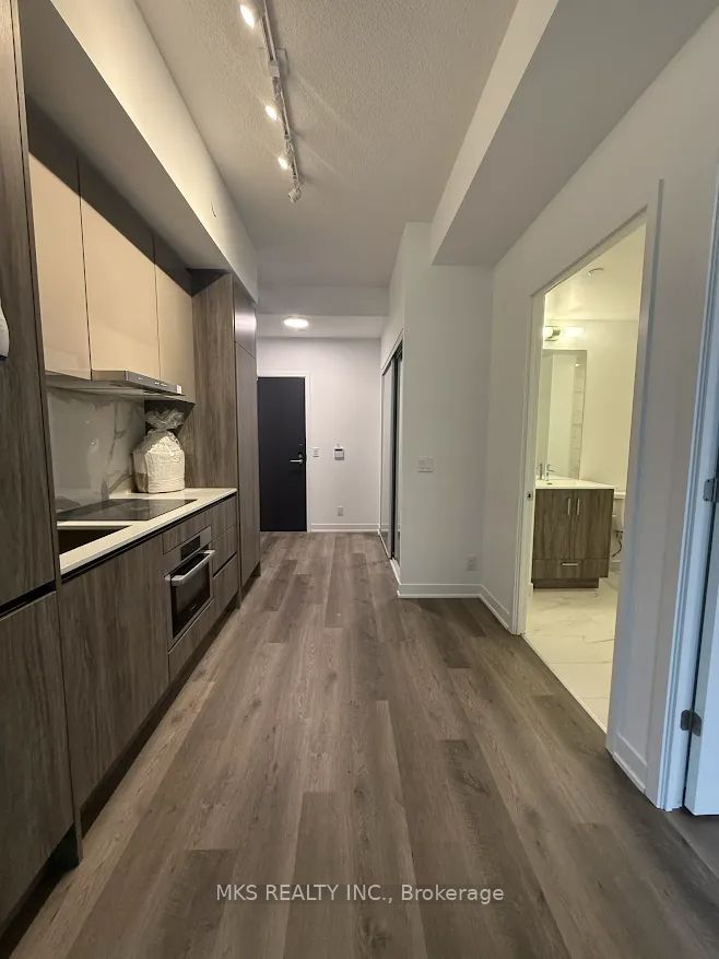 180 Front Street E 1212, Toronto, ON M5A 0A9 photo 4