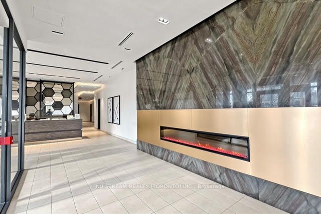 128 Fairview Mall Drive 405, Toronto, ON M2J 0E8 photo 4
