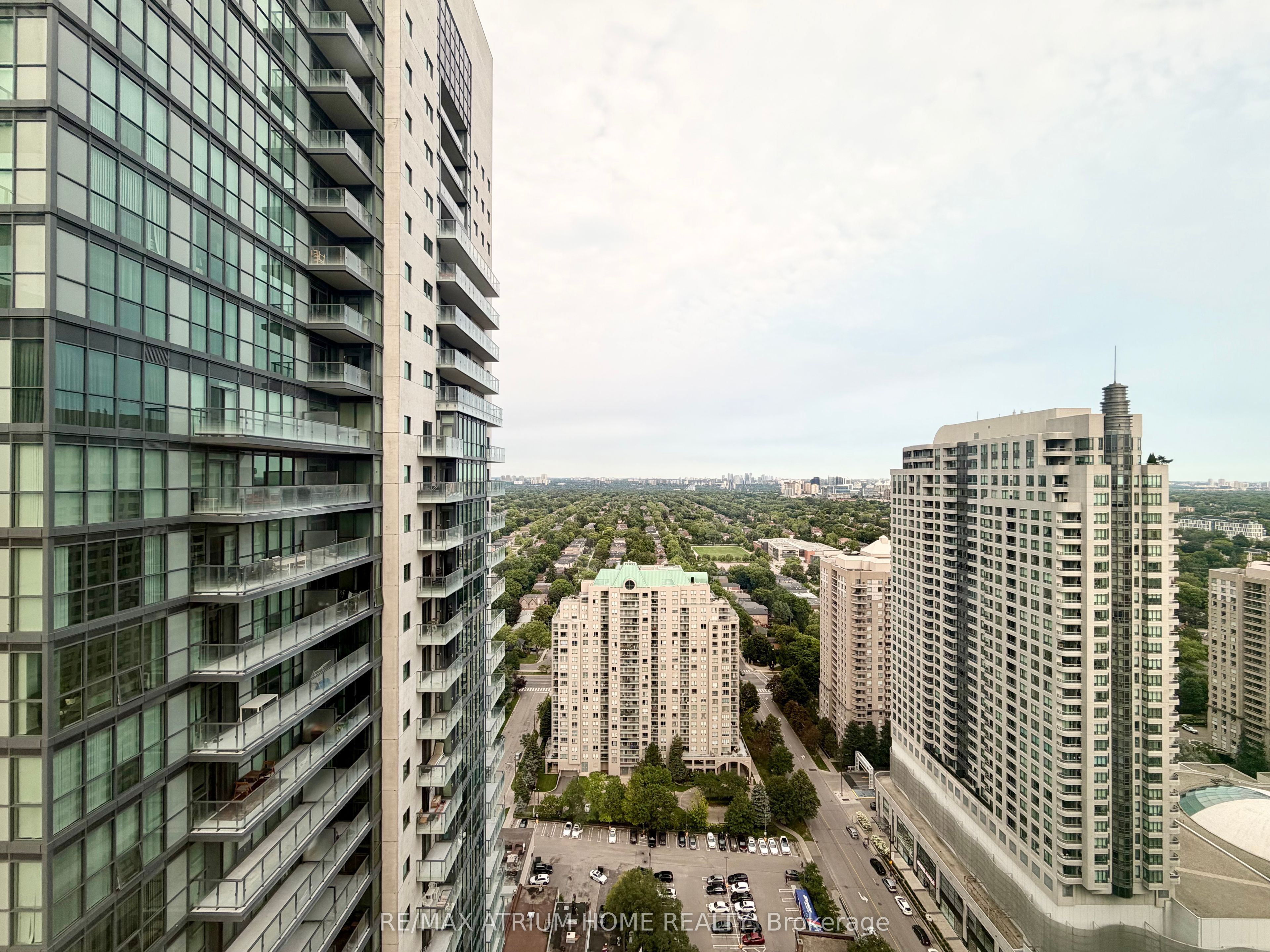 5162 Yonge Street 3605, Toronto, ON M2N 0E9 photo 4