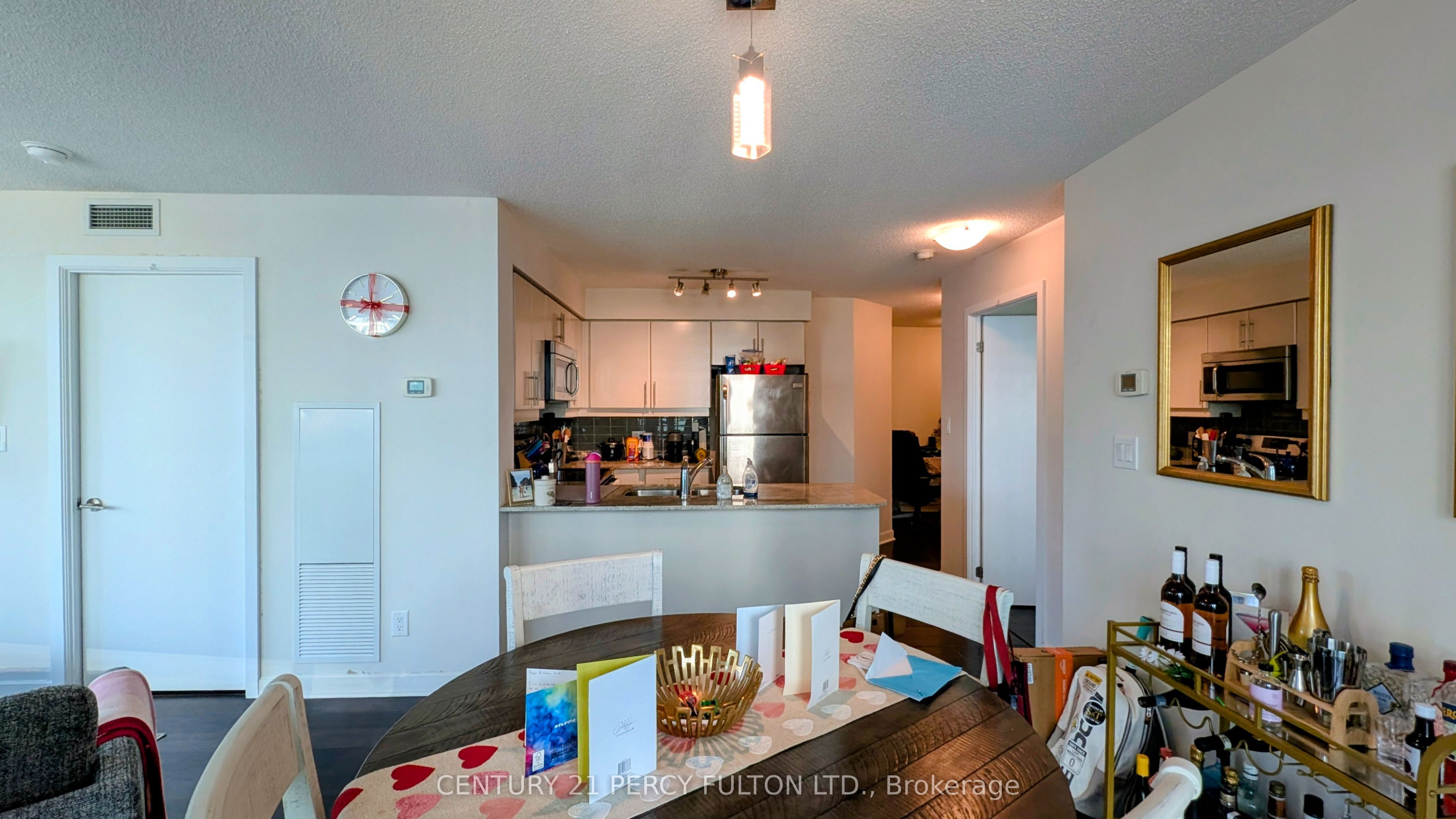 33 Bay Street 1303, Toronto, ON M5J 2Z3 photo 5