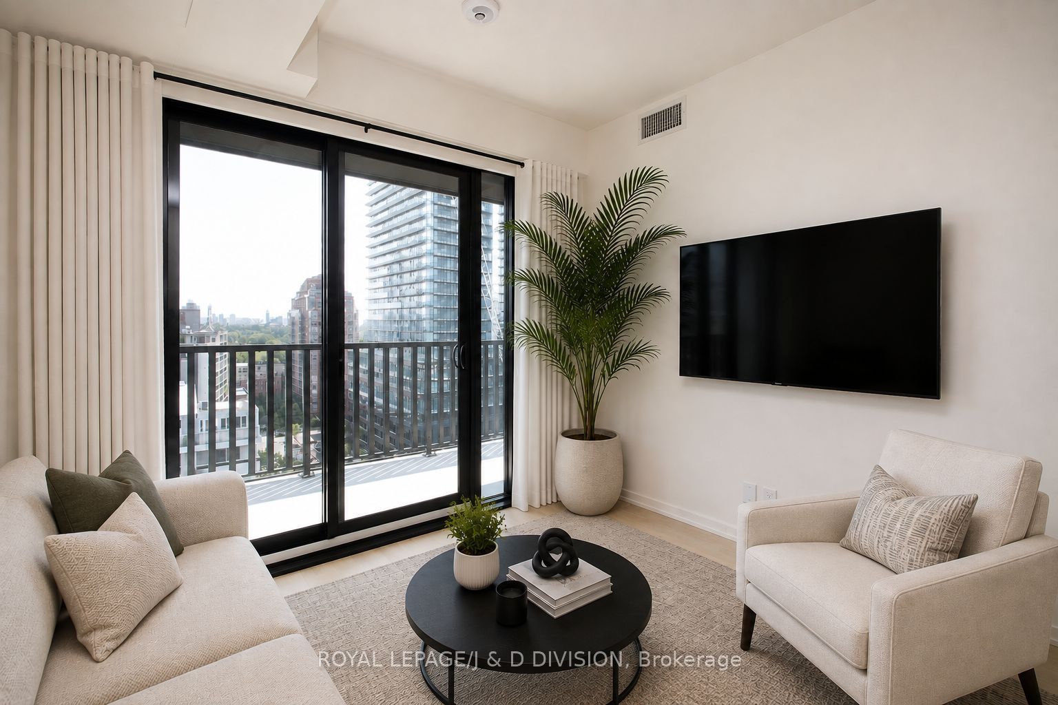 109 Erskine Avenue 1304, Toronto, ON M4P 0G8 photo 5