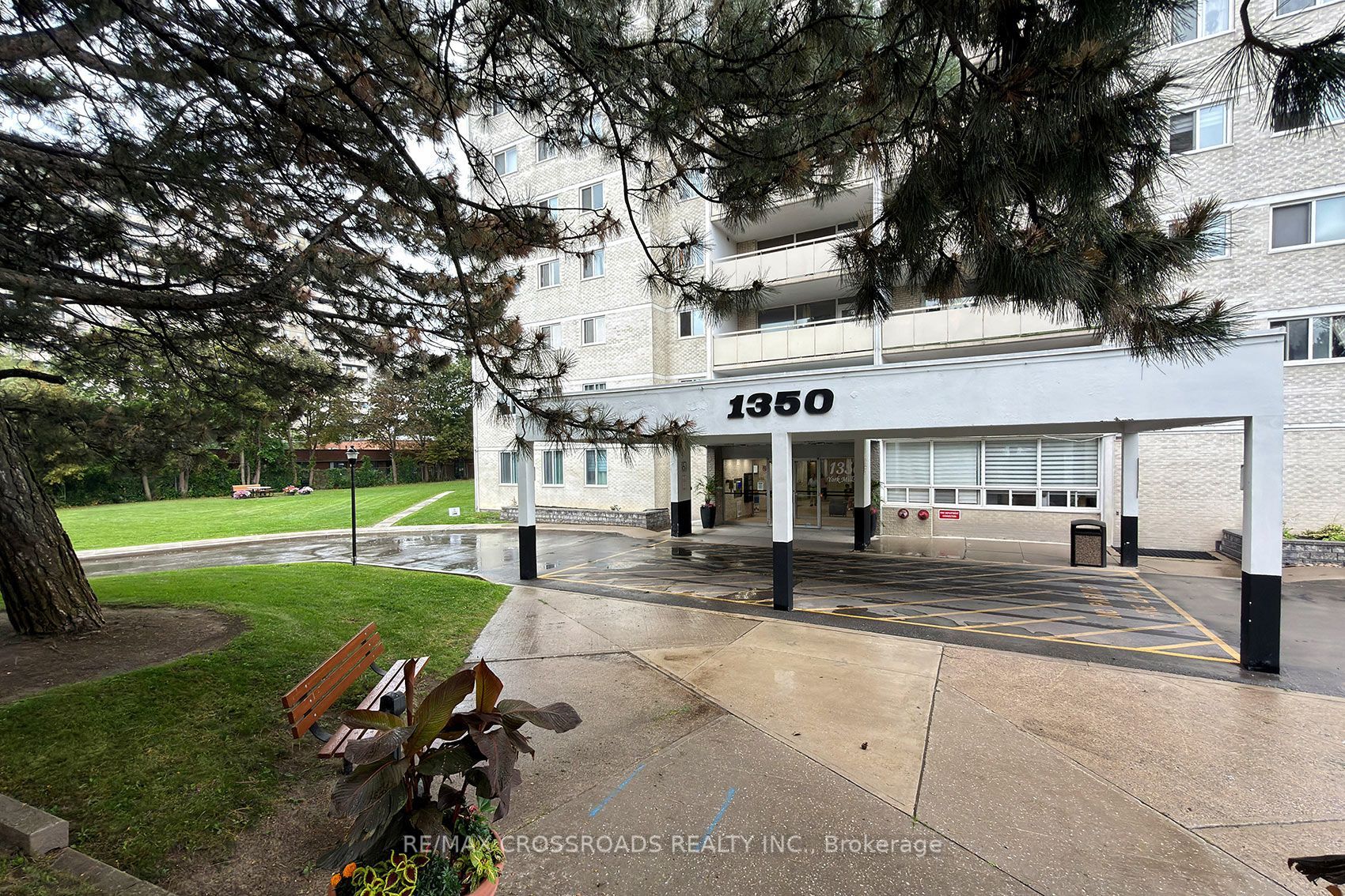 1350 York Mills Road 906, Toronto, ON M3A 1Z9 photo 2