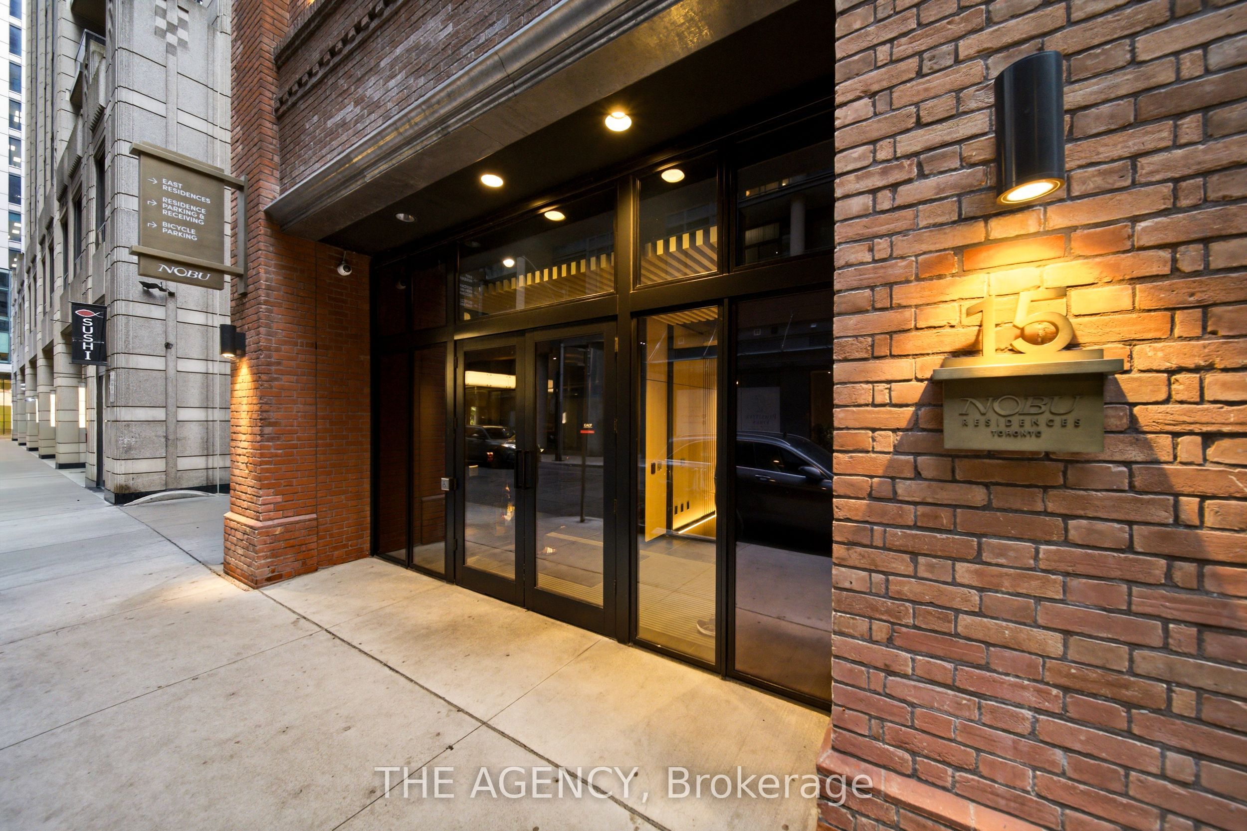 15 Mercer Street 2908, Toronto, ON M5V 0T8 photo 4