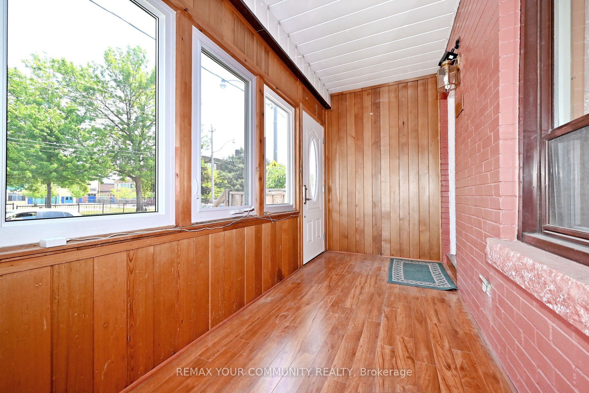 520 Dufferin Street, Toronto, ON M6K 2A6 photo 3