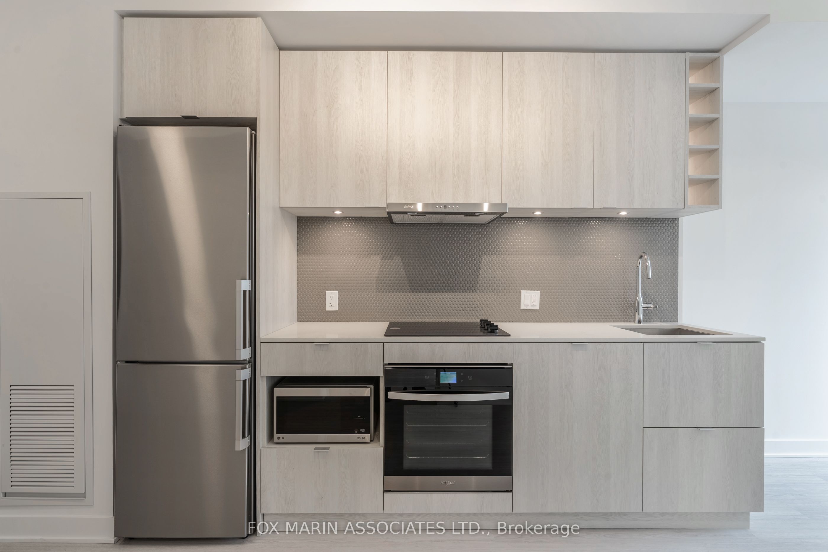 11 Yorkville Avenue 713, Toronto, ON M4W 1L2 photo 4