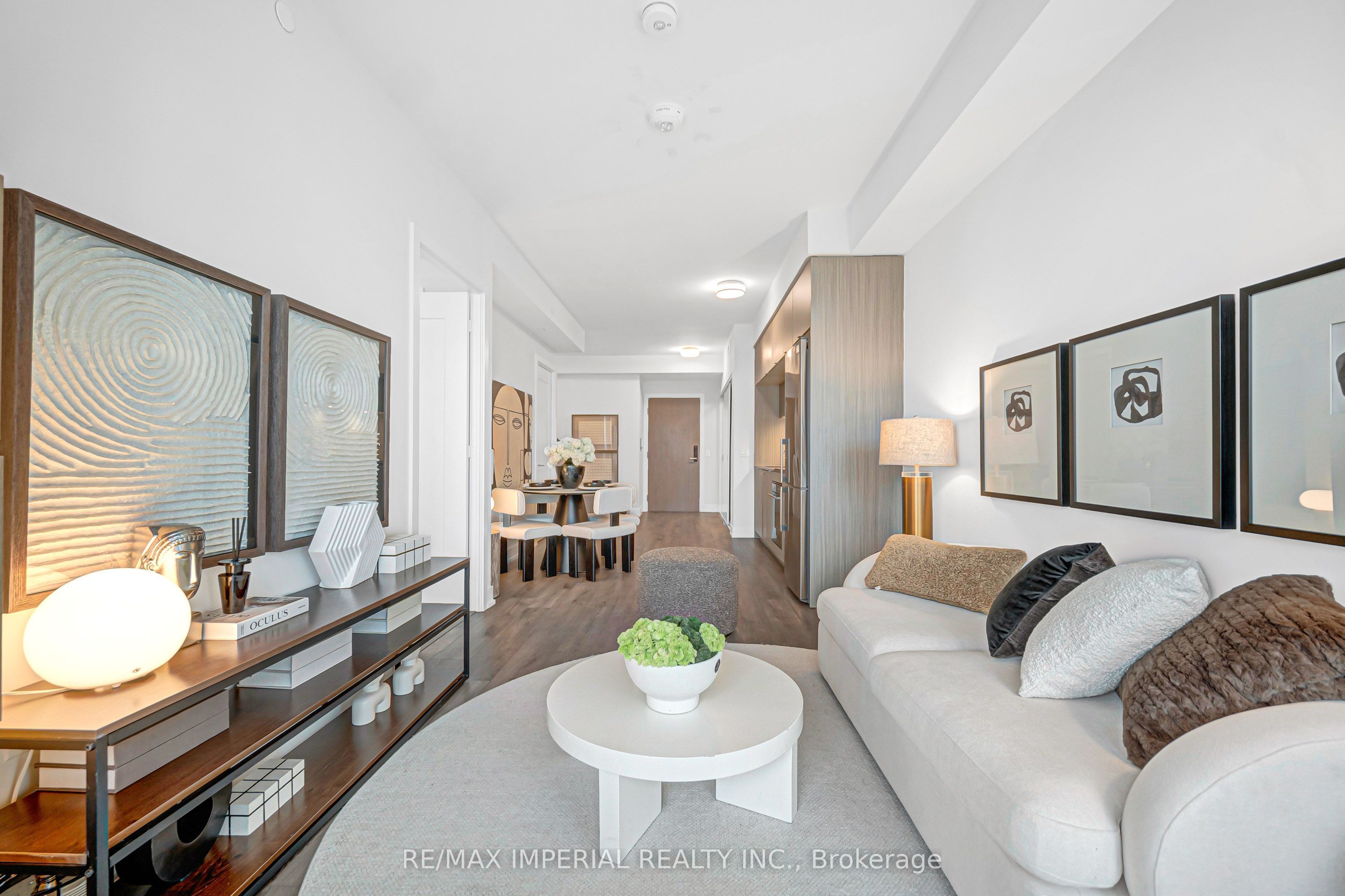 575 Bloor Street E 2410, Toronto, ON M4W 0B2