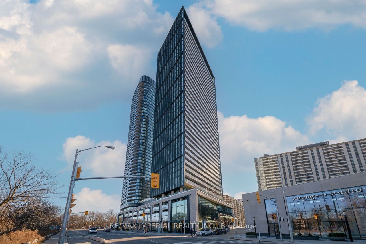575 Bloor Street E 2410, Toronto, ON M4W 0B2 photo 4
