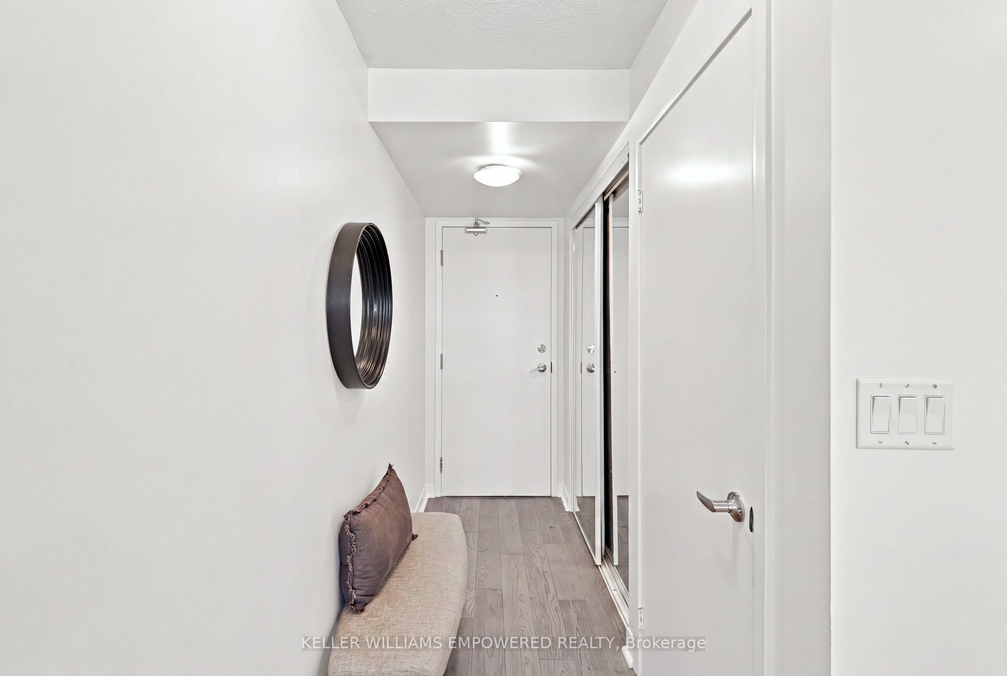 600 Fleet Street 1002, Toronto, ON M5V 1B7 photo 3