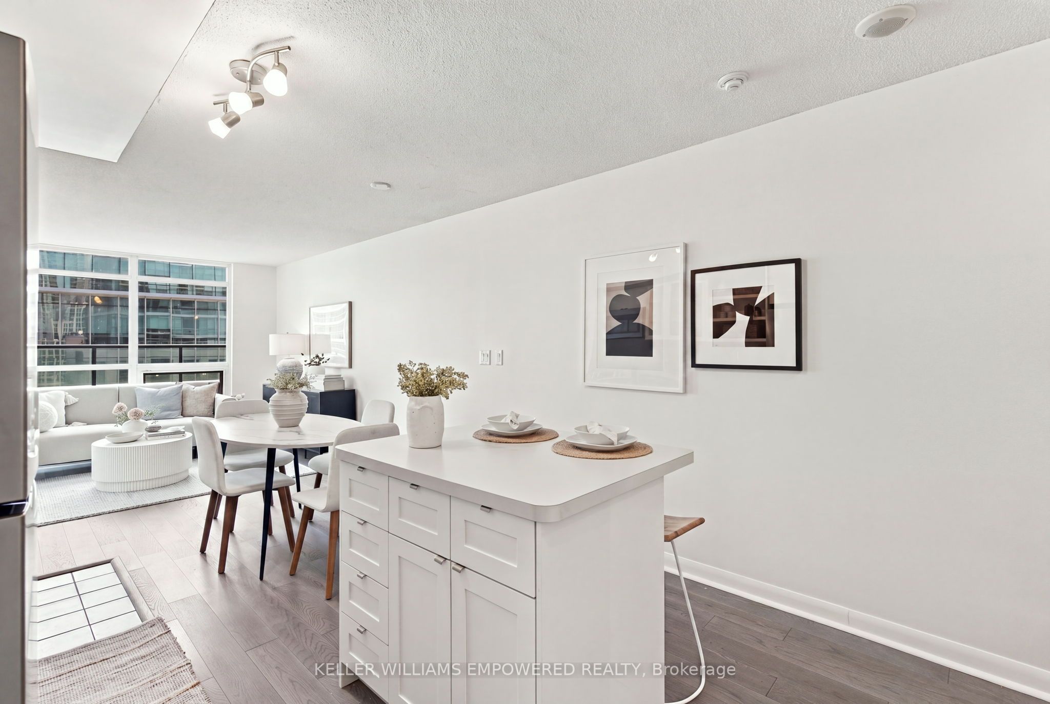 600 Fleet Street 1002, Toronto, ON M5V 1B7 photo 5