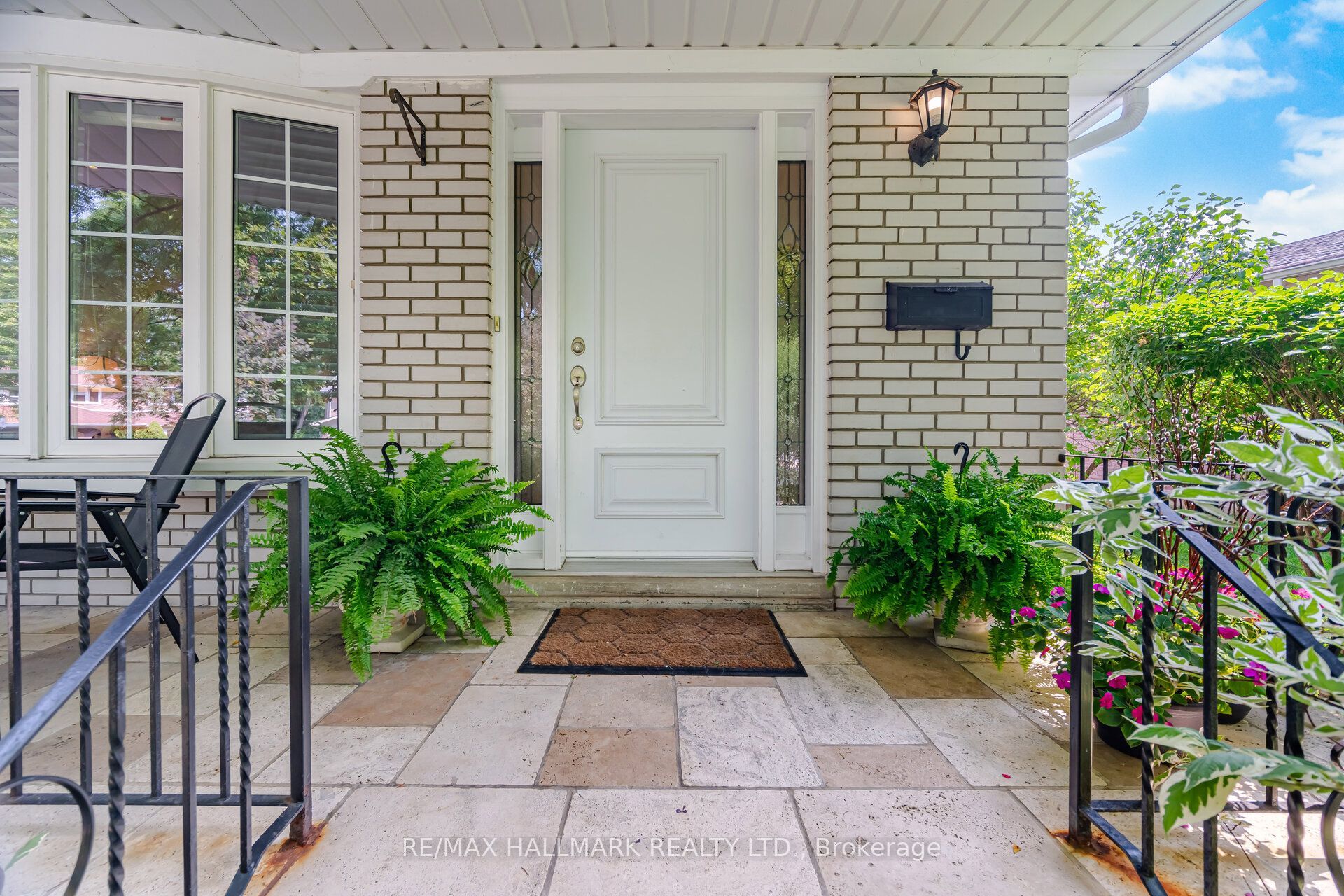 17 Wellesbourne Crescent, Toronto, ON M2H 1Y6 photo 5