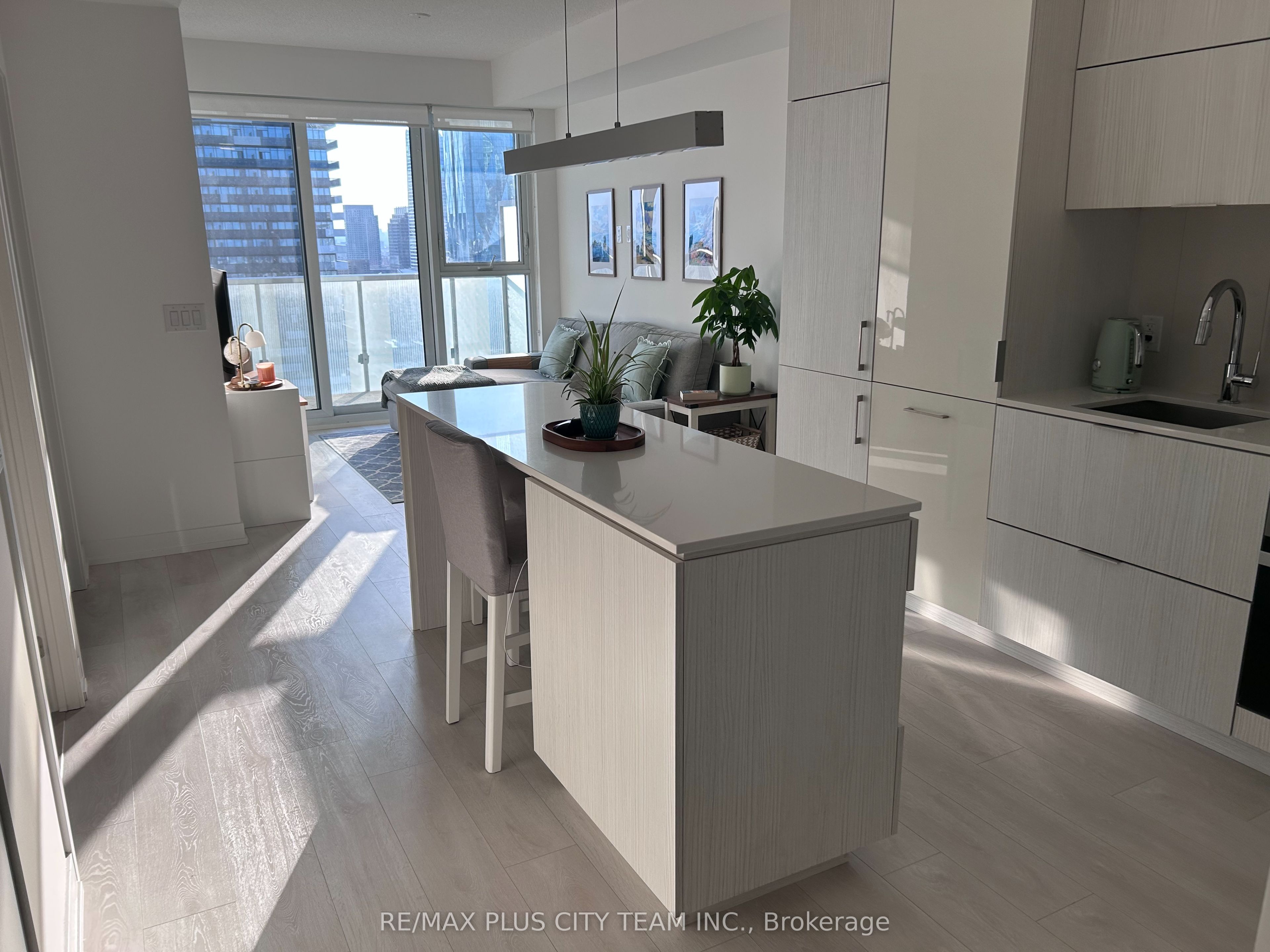 15 Lower Jarvis Street 3808, Toronto, ON M5E 0C4 photo 3