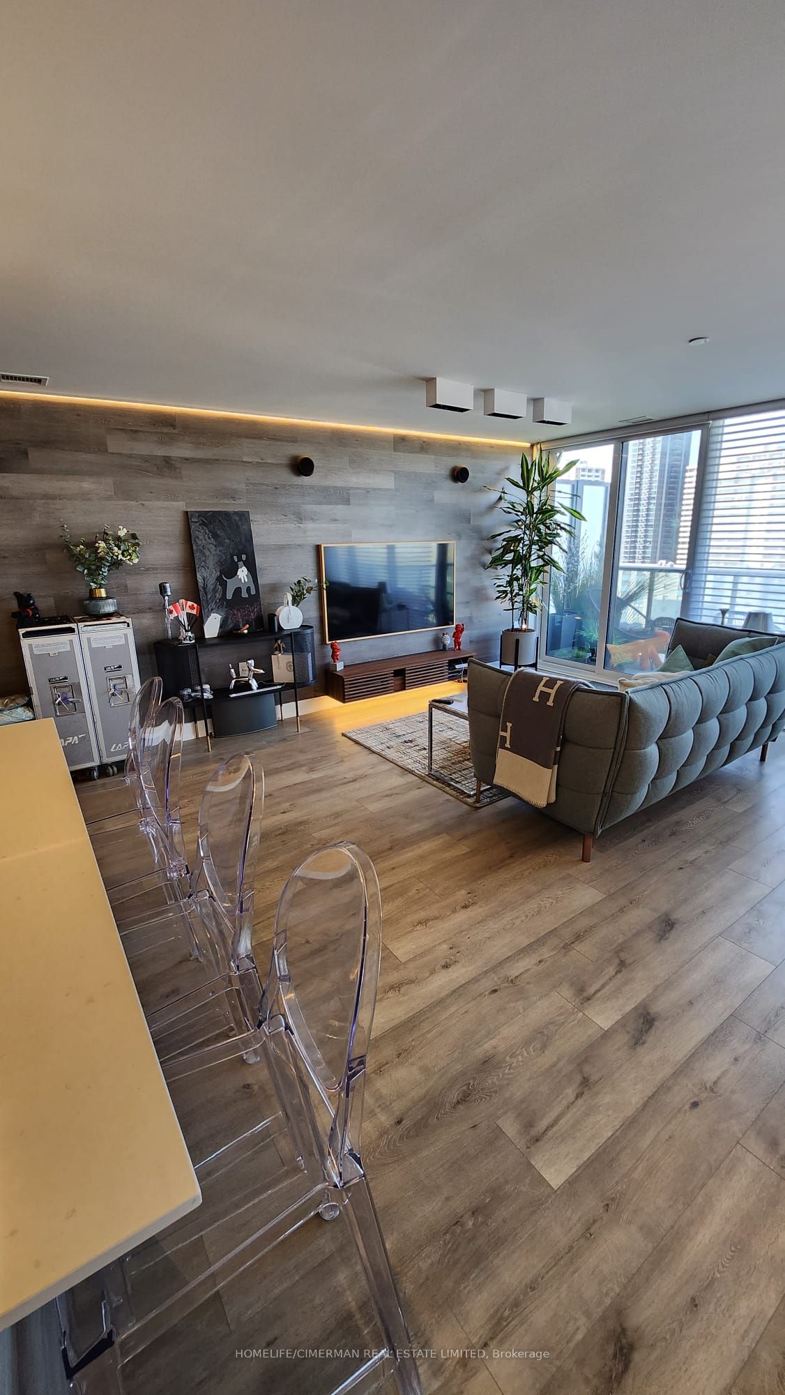 575 Bloor Street E 1602, Toronto, ON M4W 0B2 photo 5