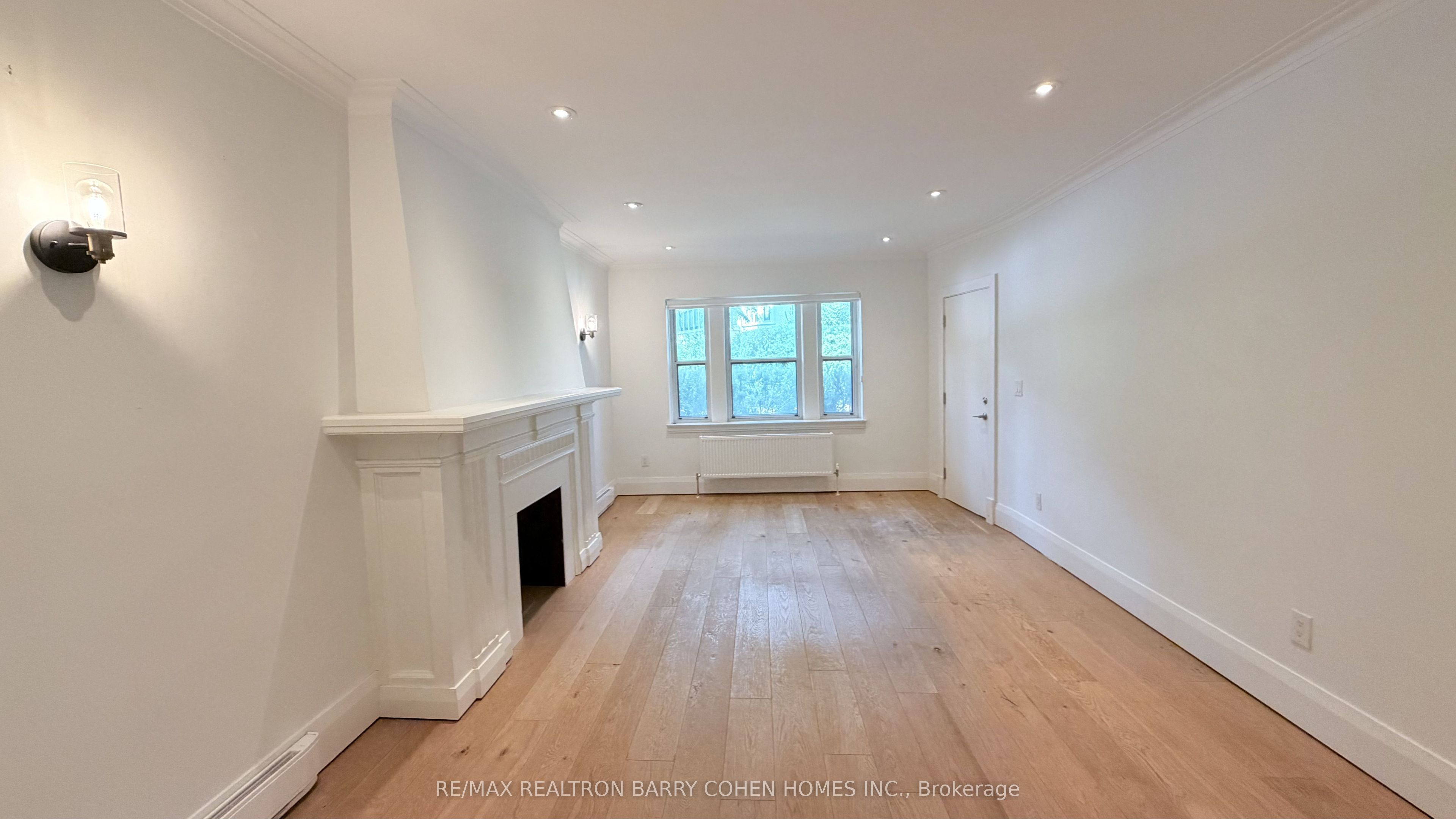107 Chatsworth Drive 1, Toronto, ON M4R 1R8 photo 3